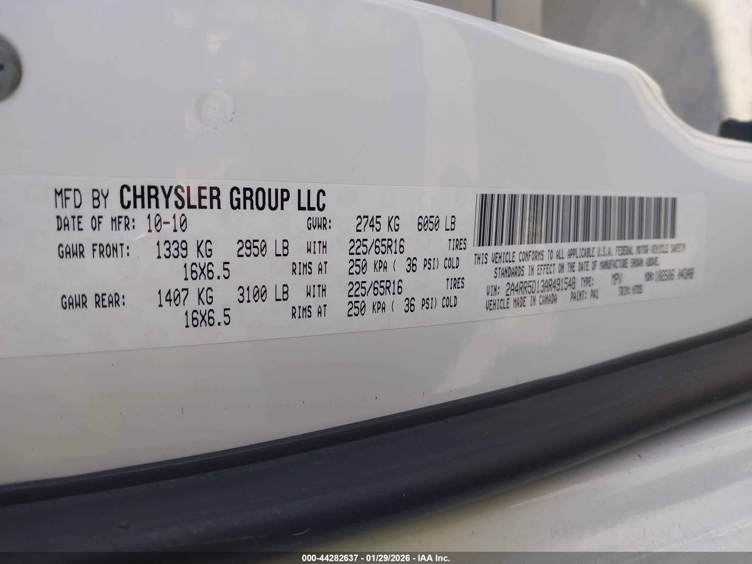 CHRYSLER TOWN image 9