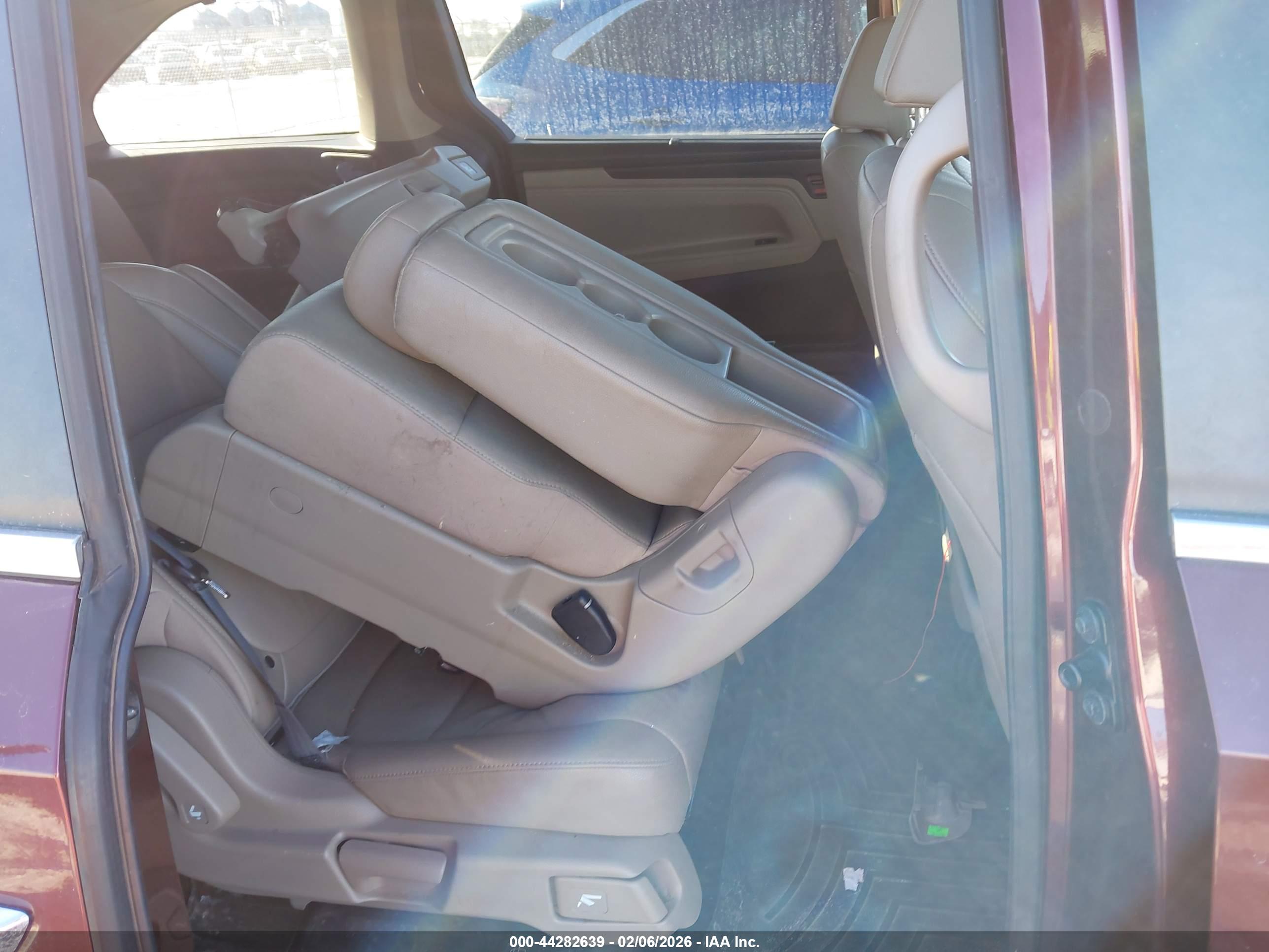 HONDA ODYSSEY image 8