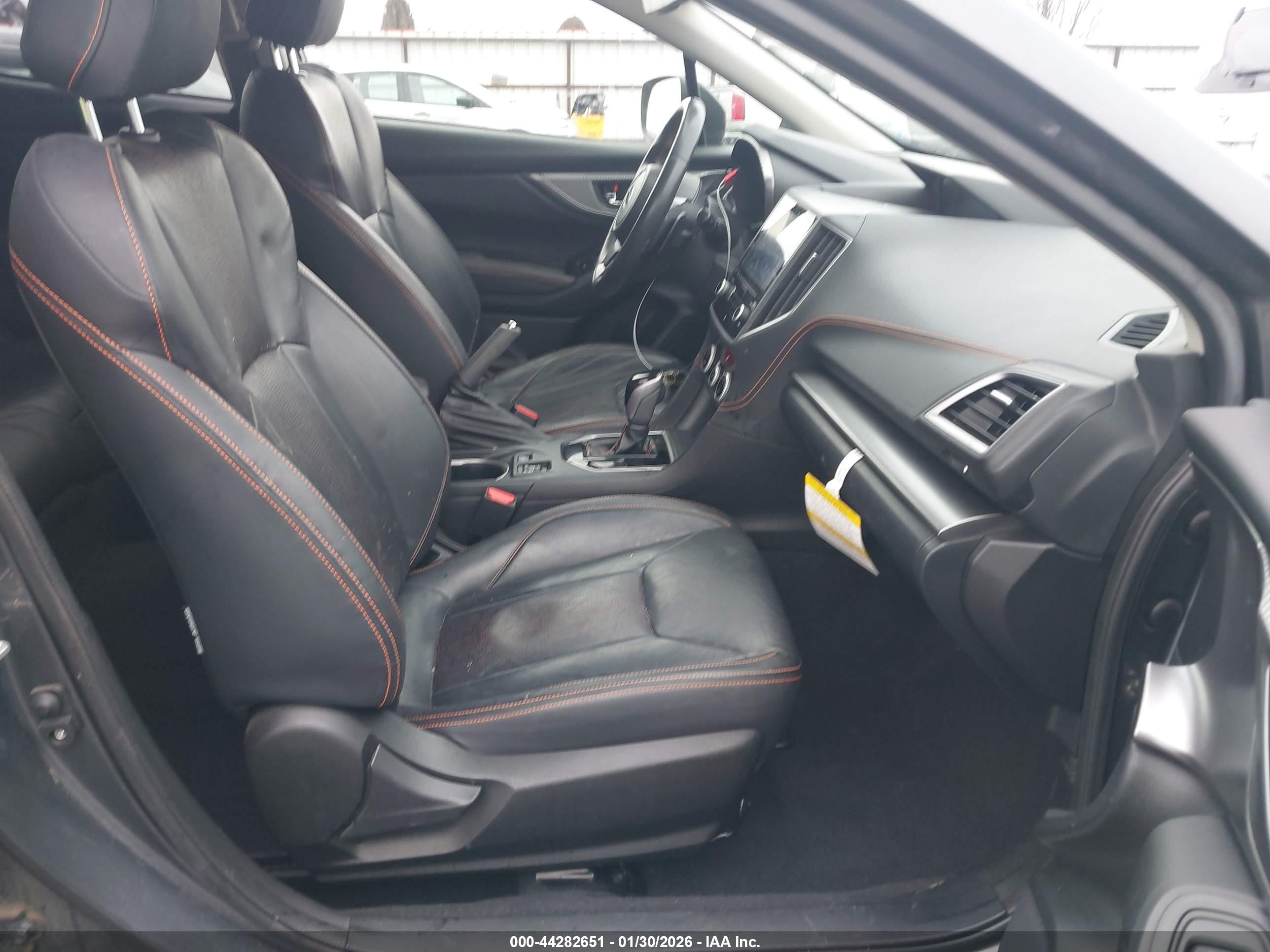 SUBARU CROSSTREK image 5