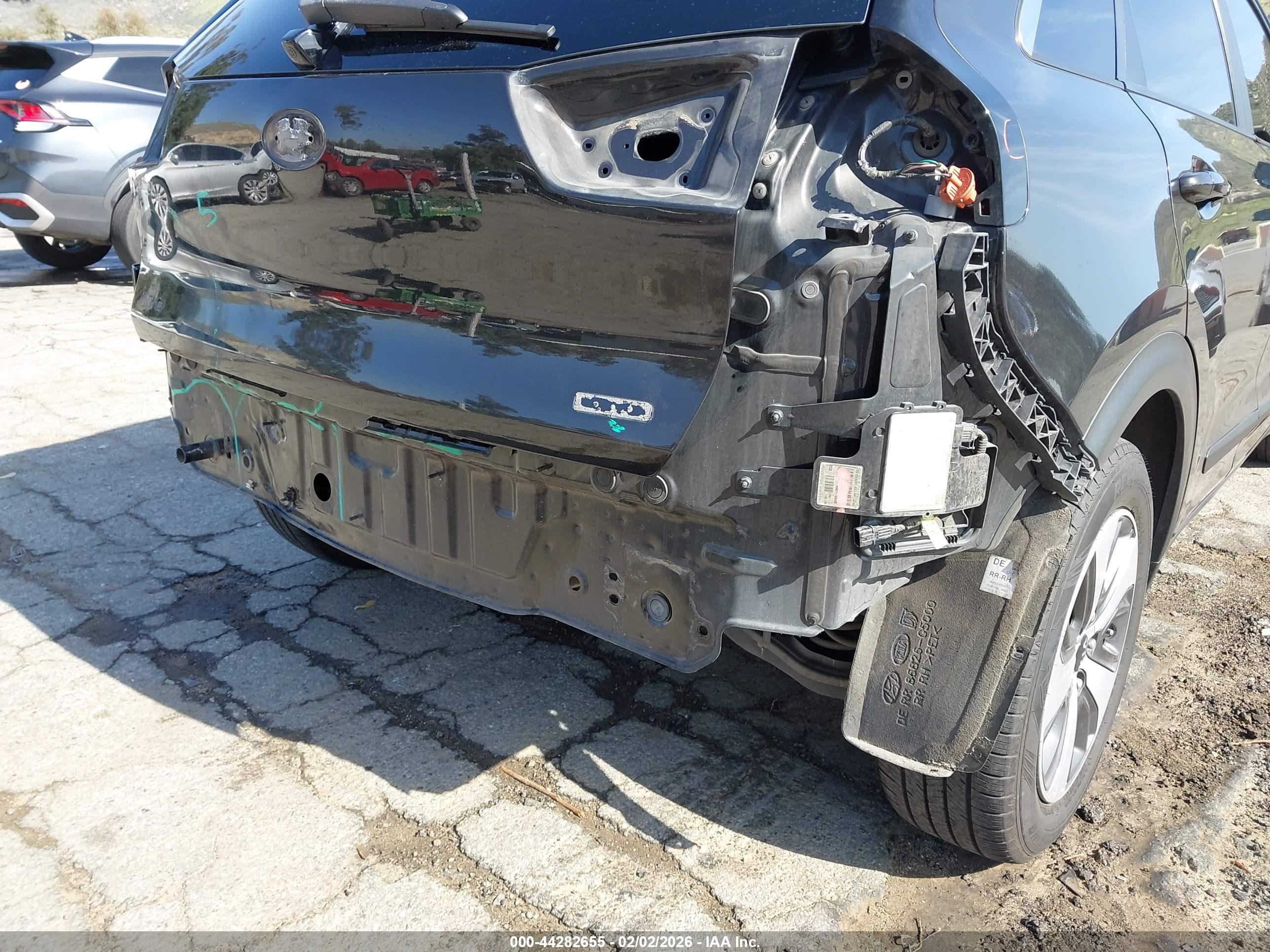 KIA NIRO image 6