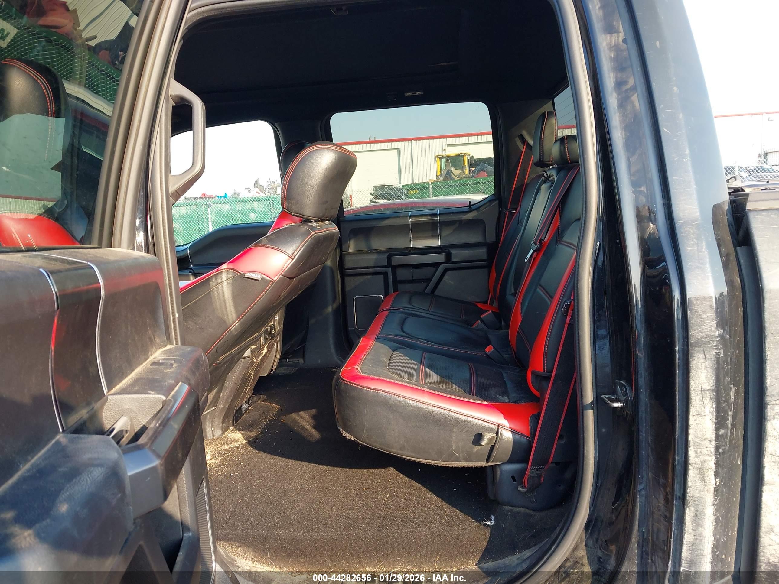 FORD F-150 image 8