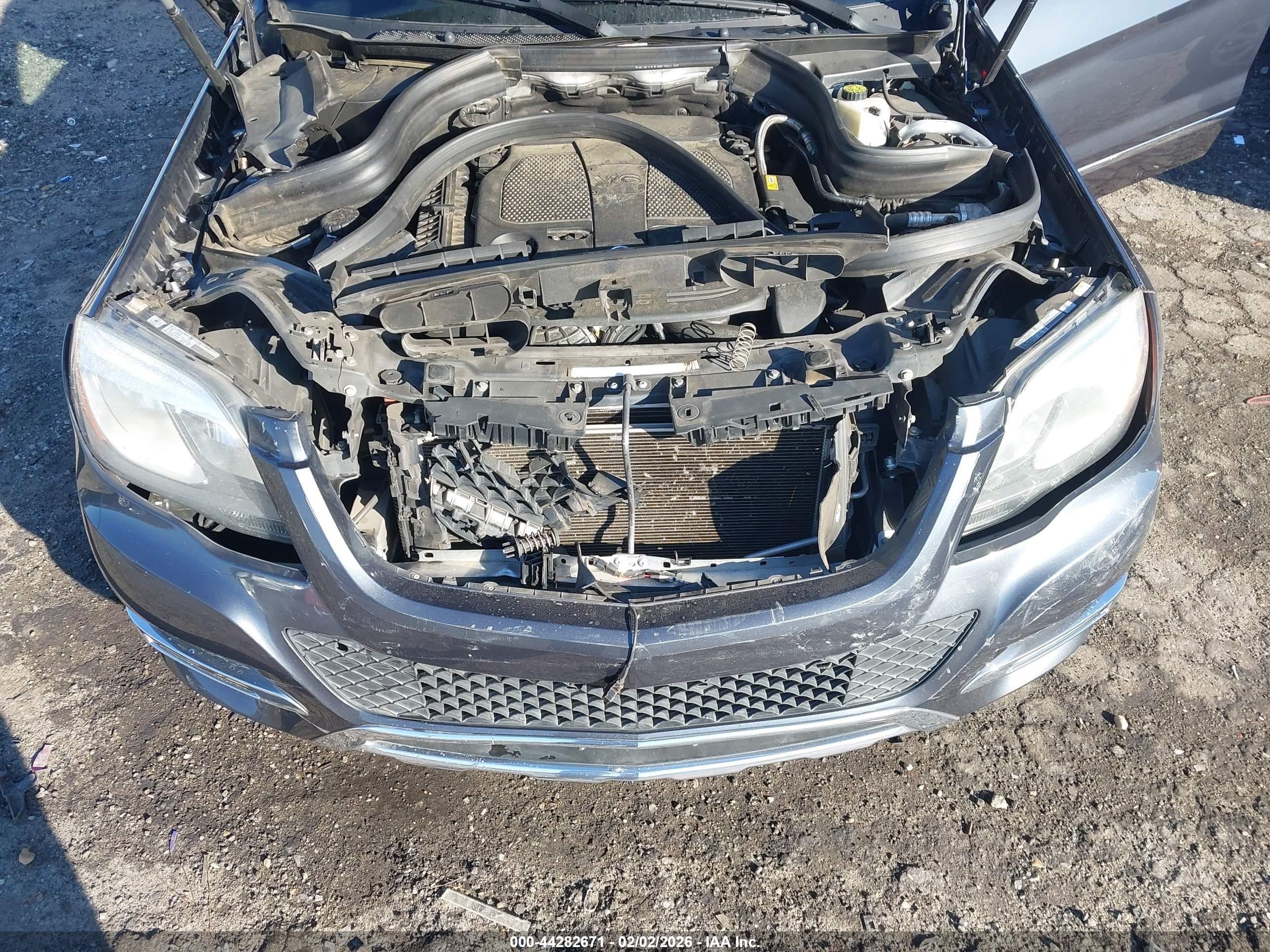 MERCEDES-BENZ GLK image 10