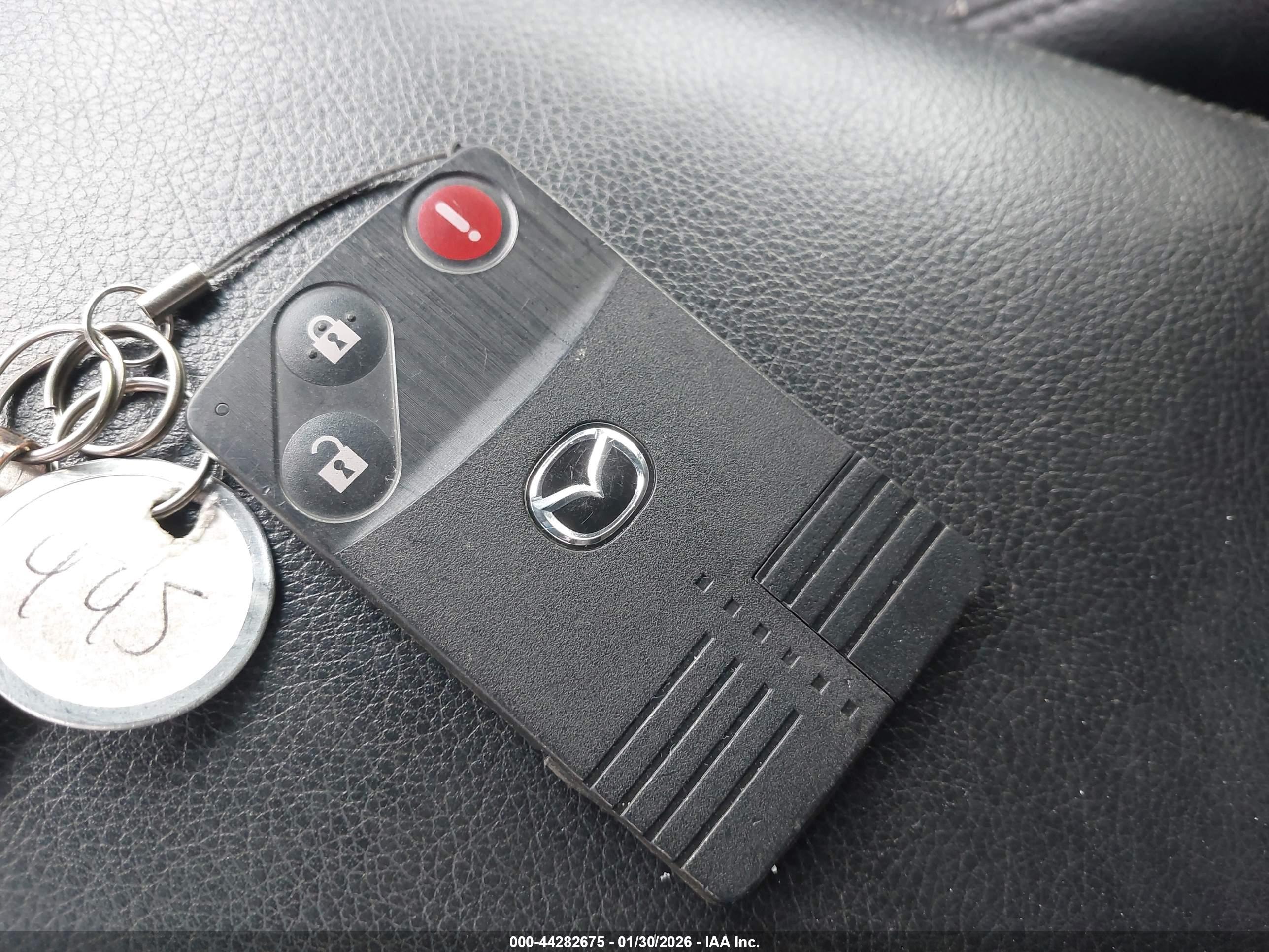 MAZDA CX-9 image 11