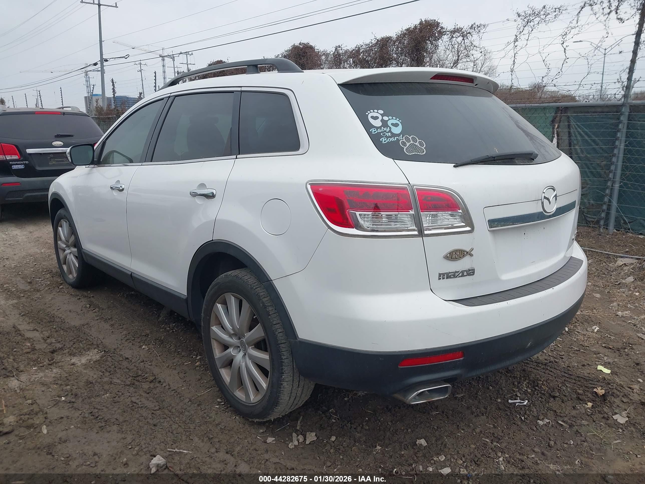 MAZDA CX-9 image 3