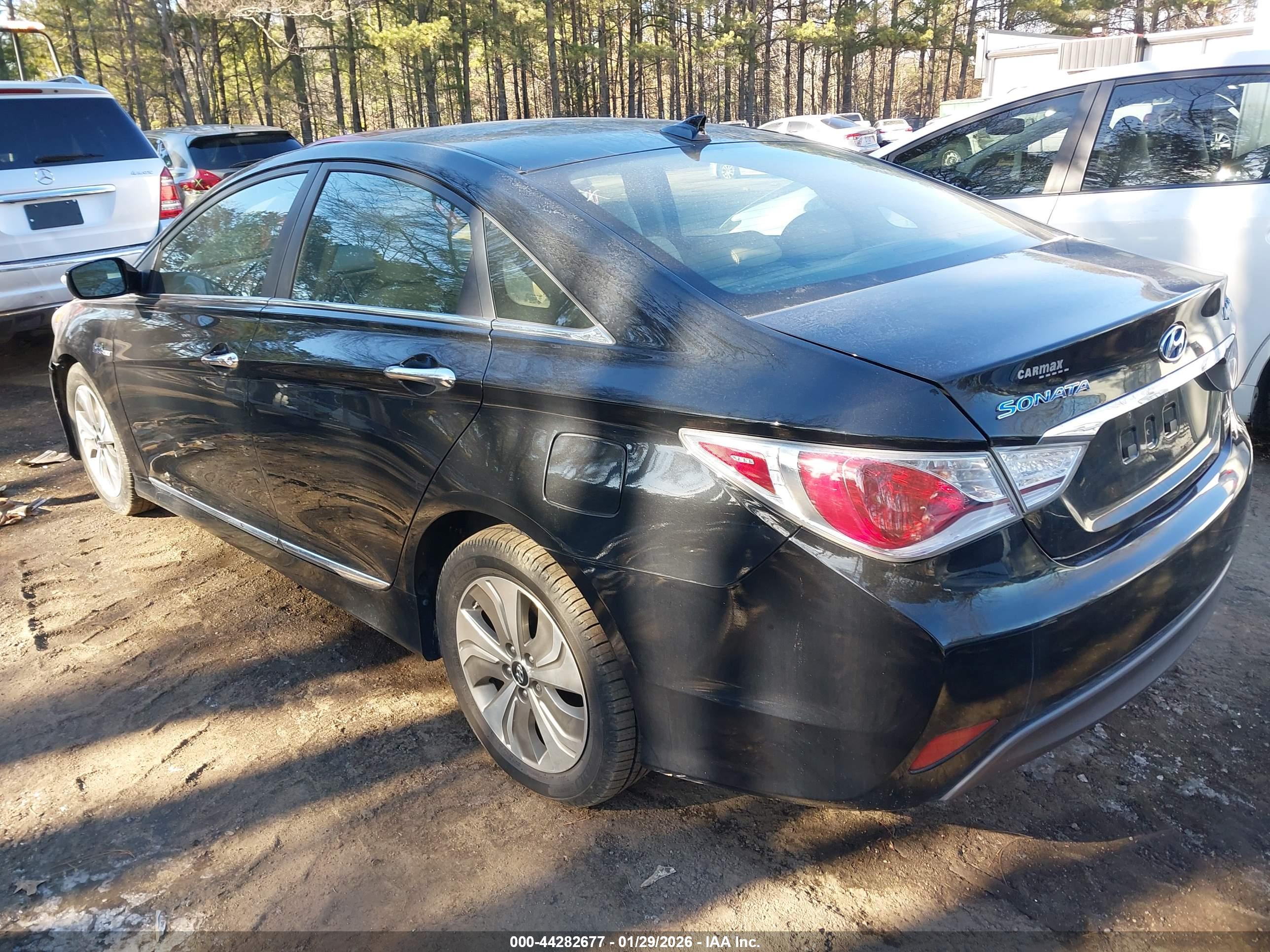 HYUNDAI SONATA image 3