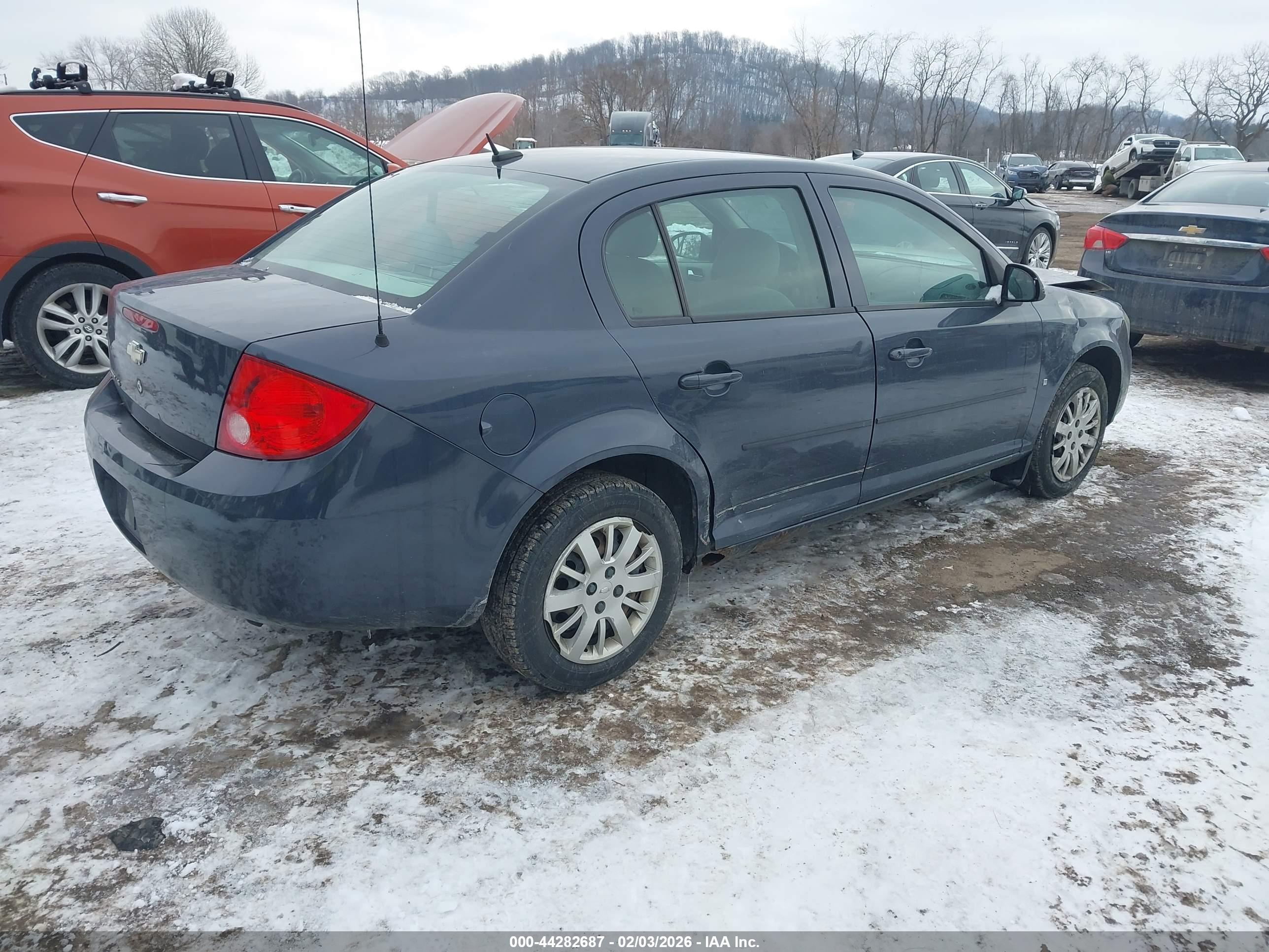 CHEVROLET COBALT image 4