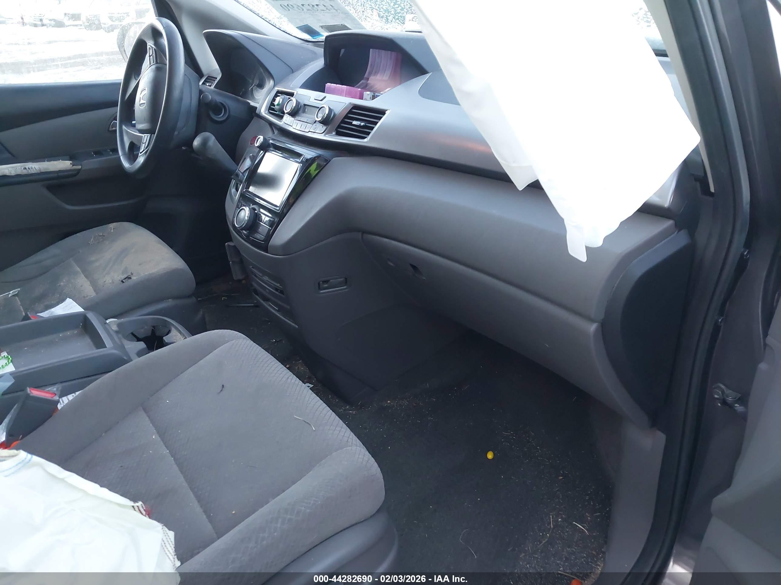 HONDA ODYSSEY image 5