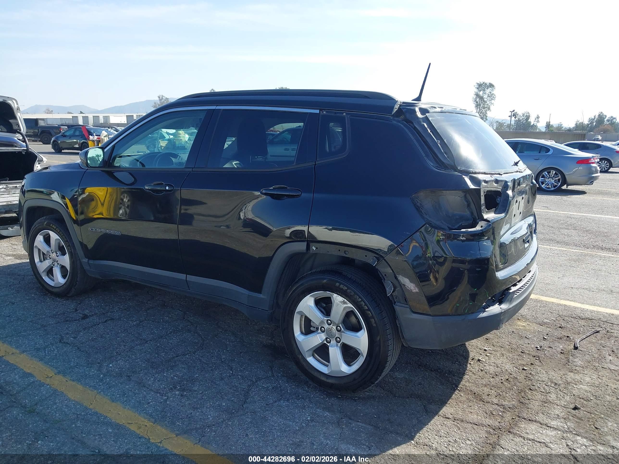 JEEP COMPASS image 3