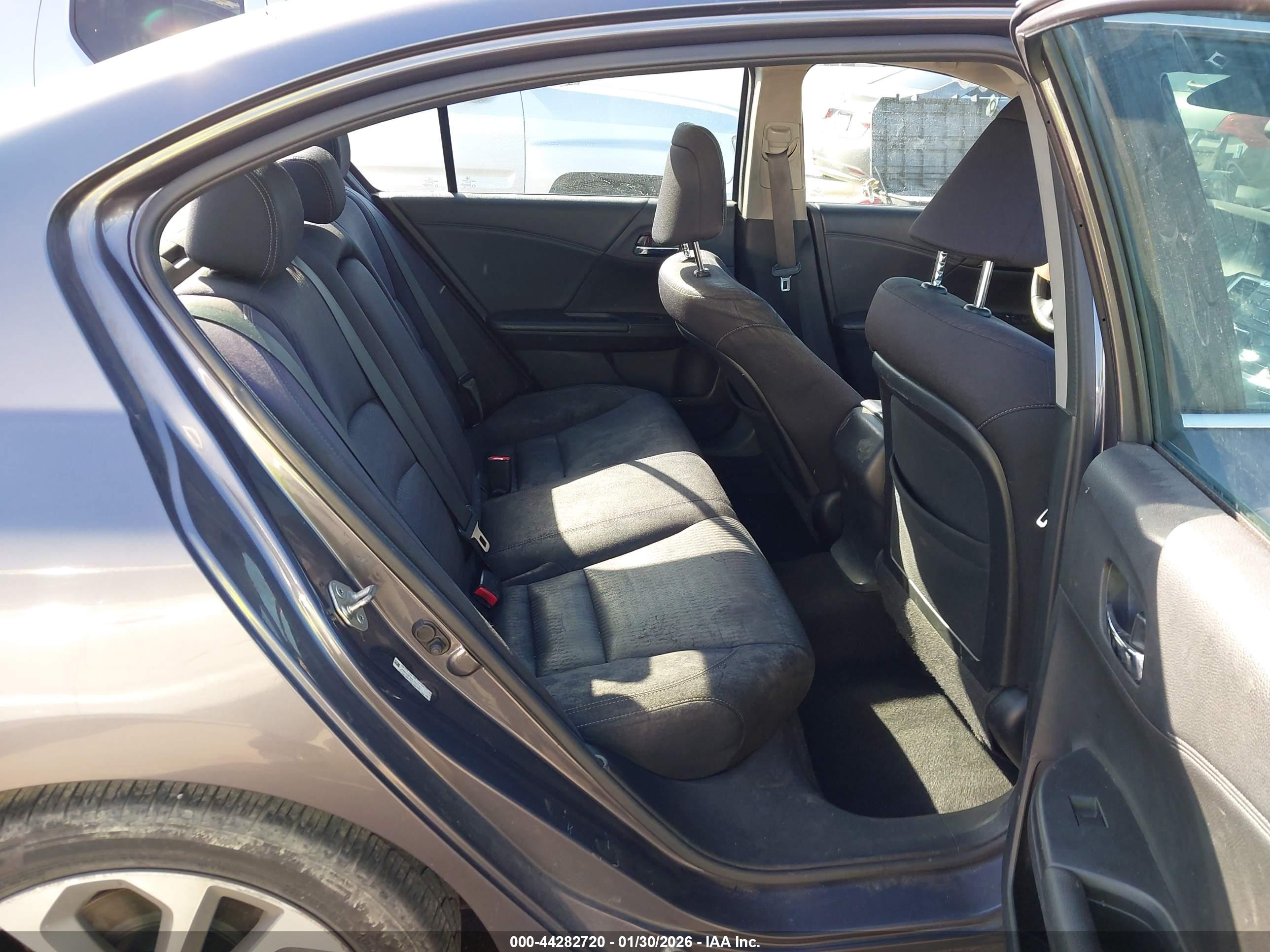 HONDA ACCORD image 8