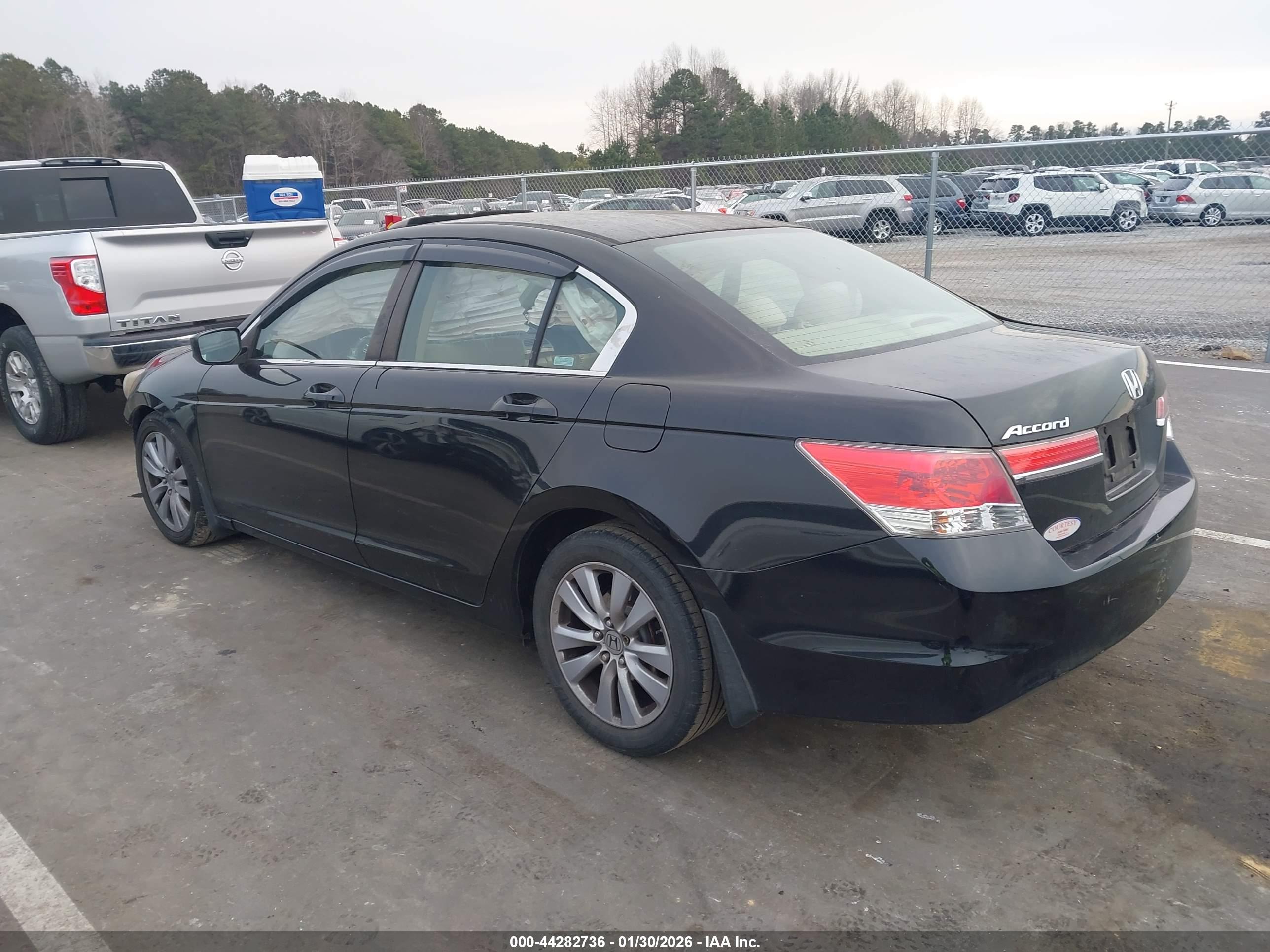 HONDA ACCORD image 3
