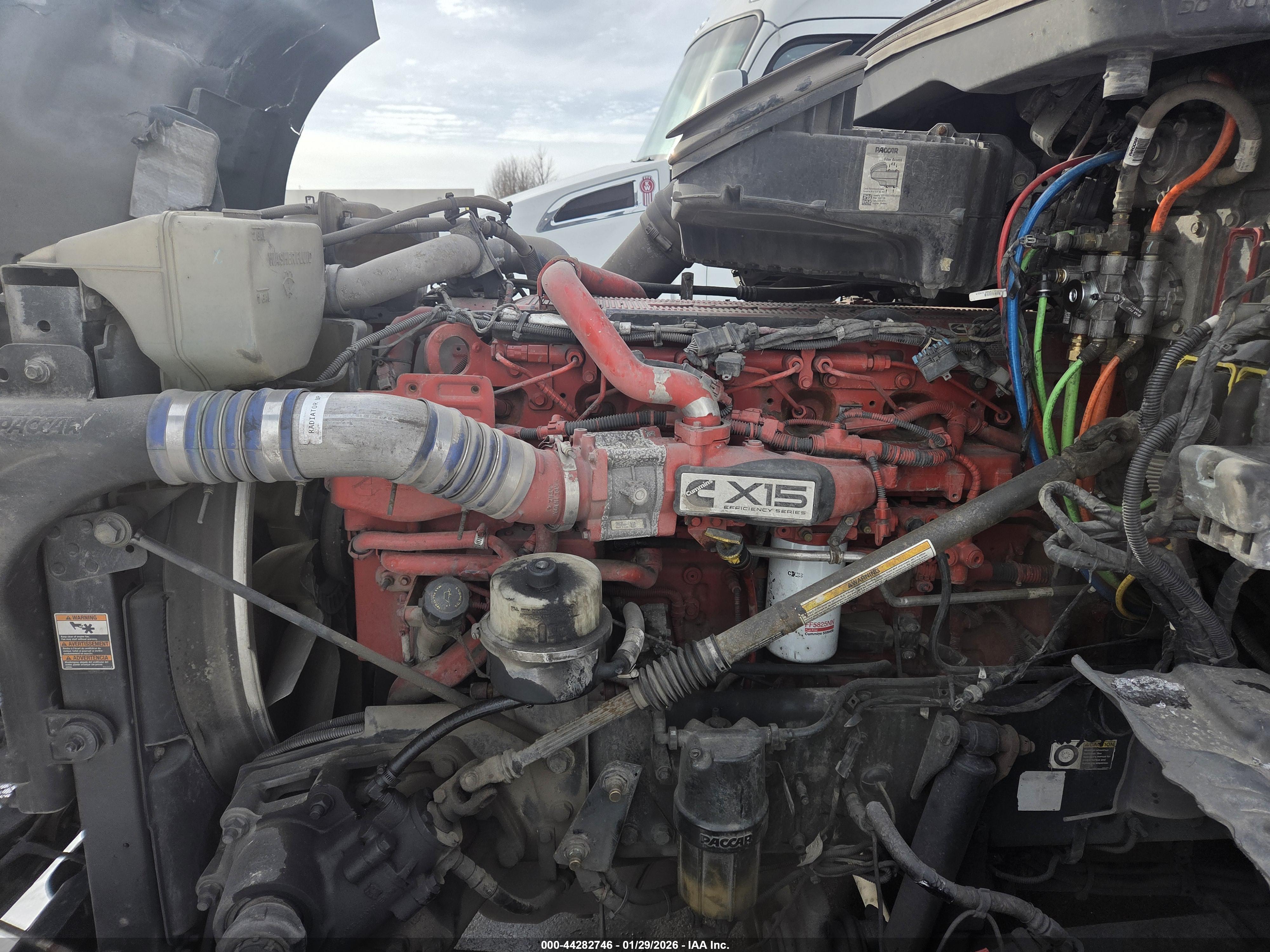 KENWORTH T680 image 8