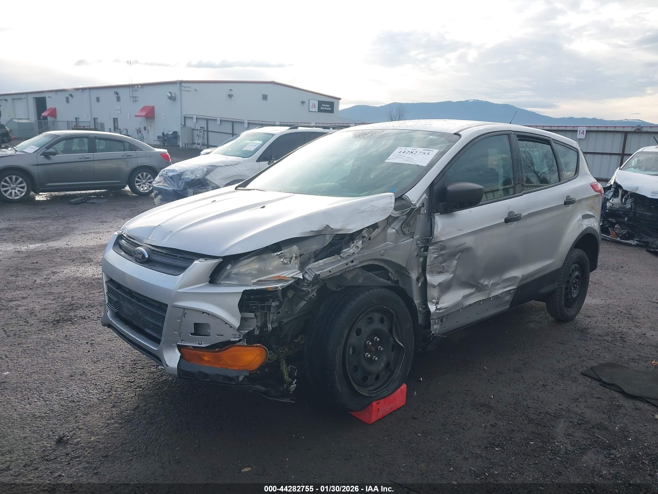 FORD ESCAPE image 2
