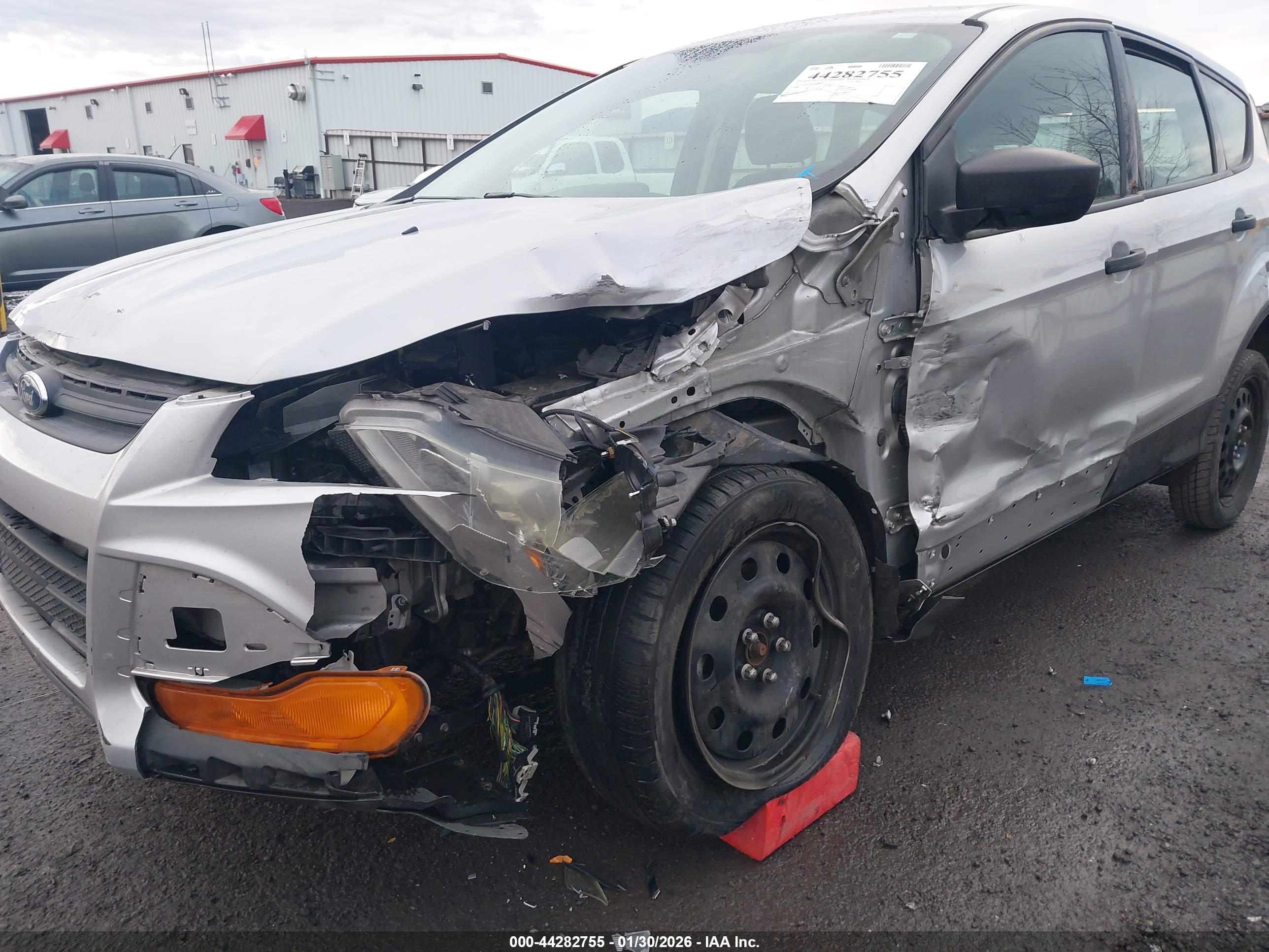 FORD ESCAPE image 6
