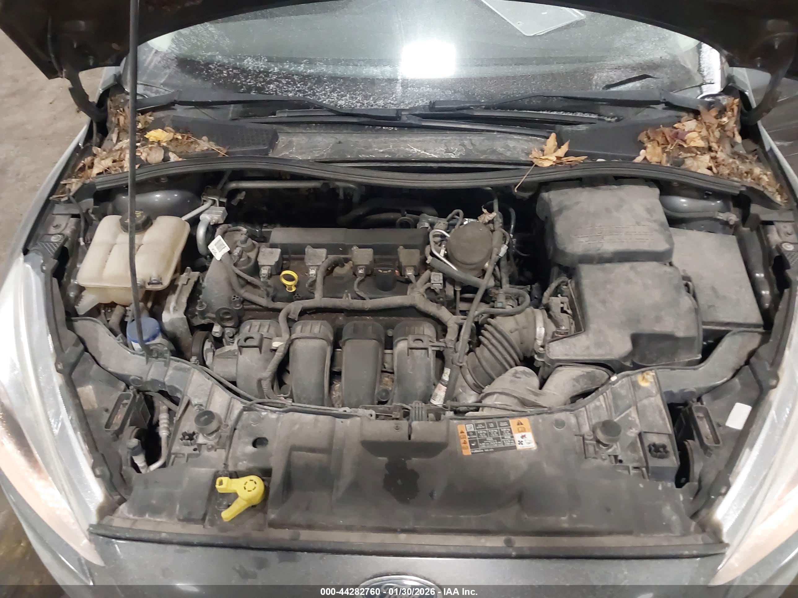 FORD FOCUS image 10