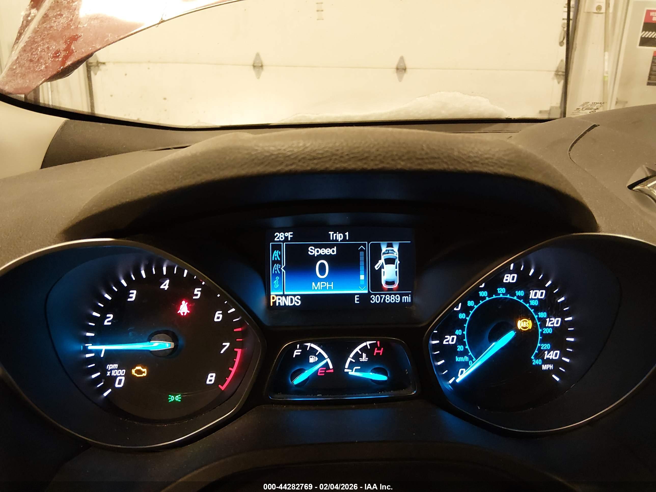 FORD ESCAPE image 7