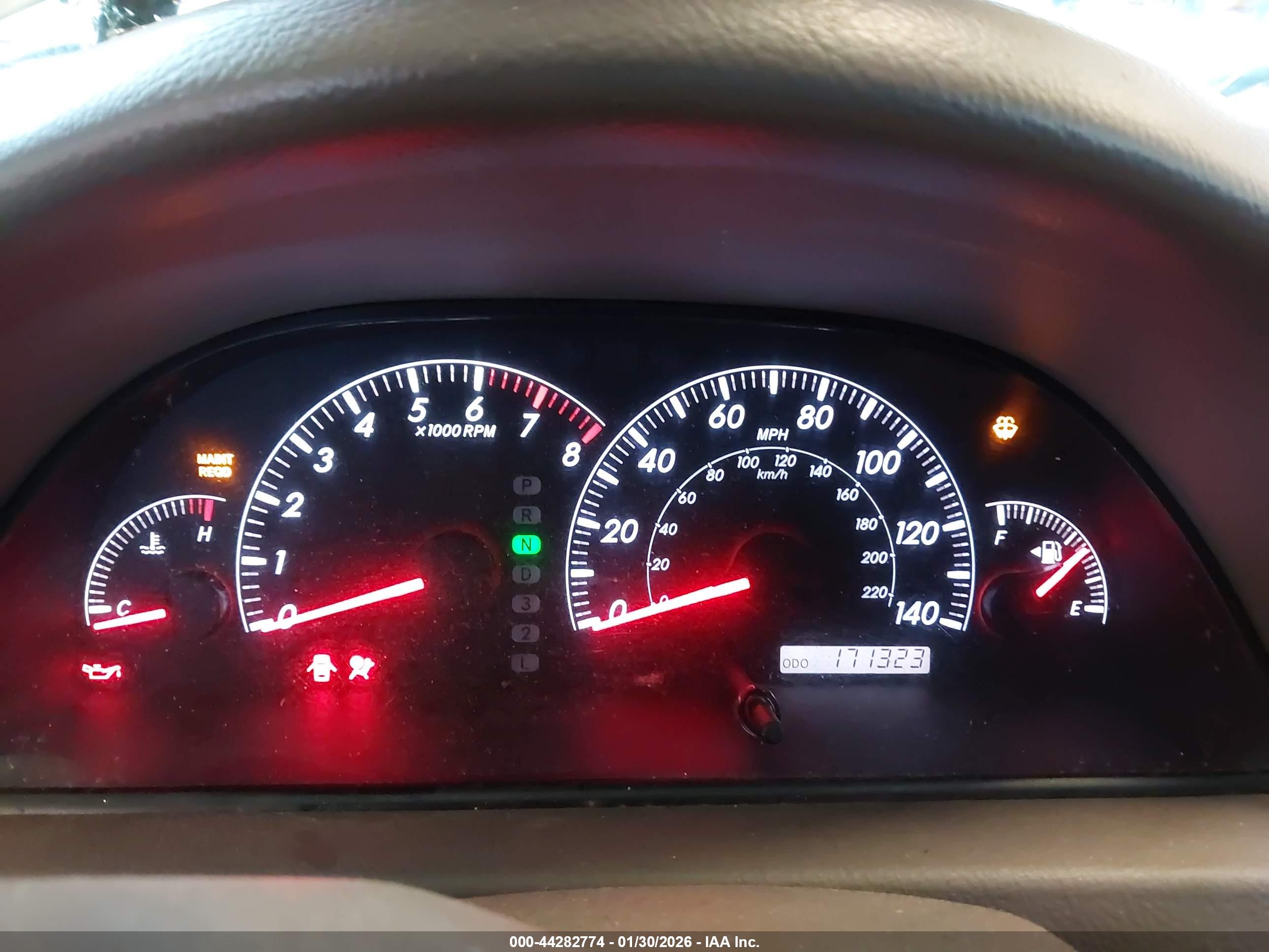 TOYOTA CAMRY image 7
