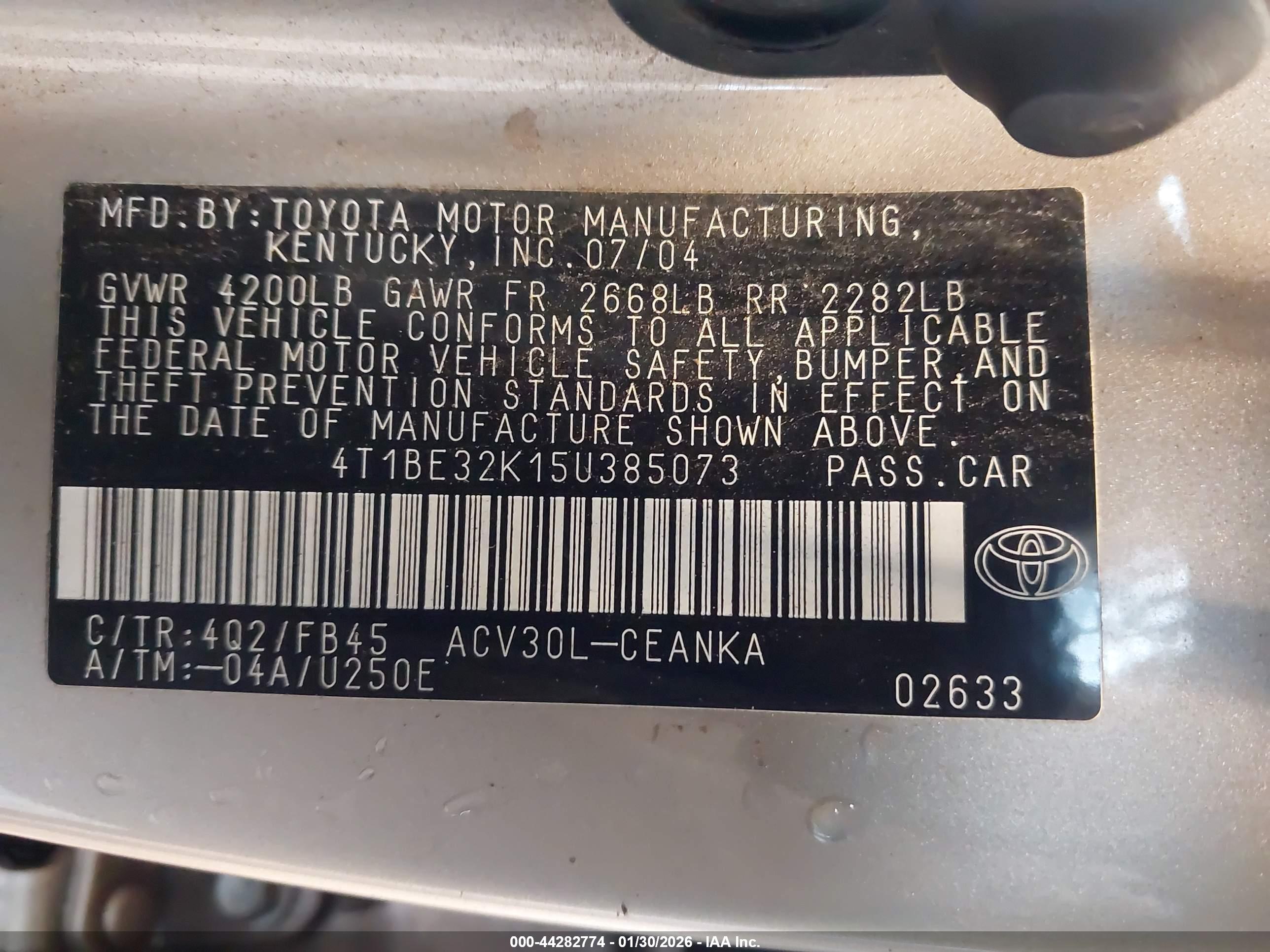 TOYOTA CAMRY image 9
