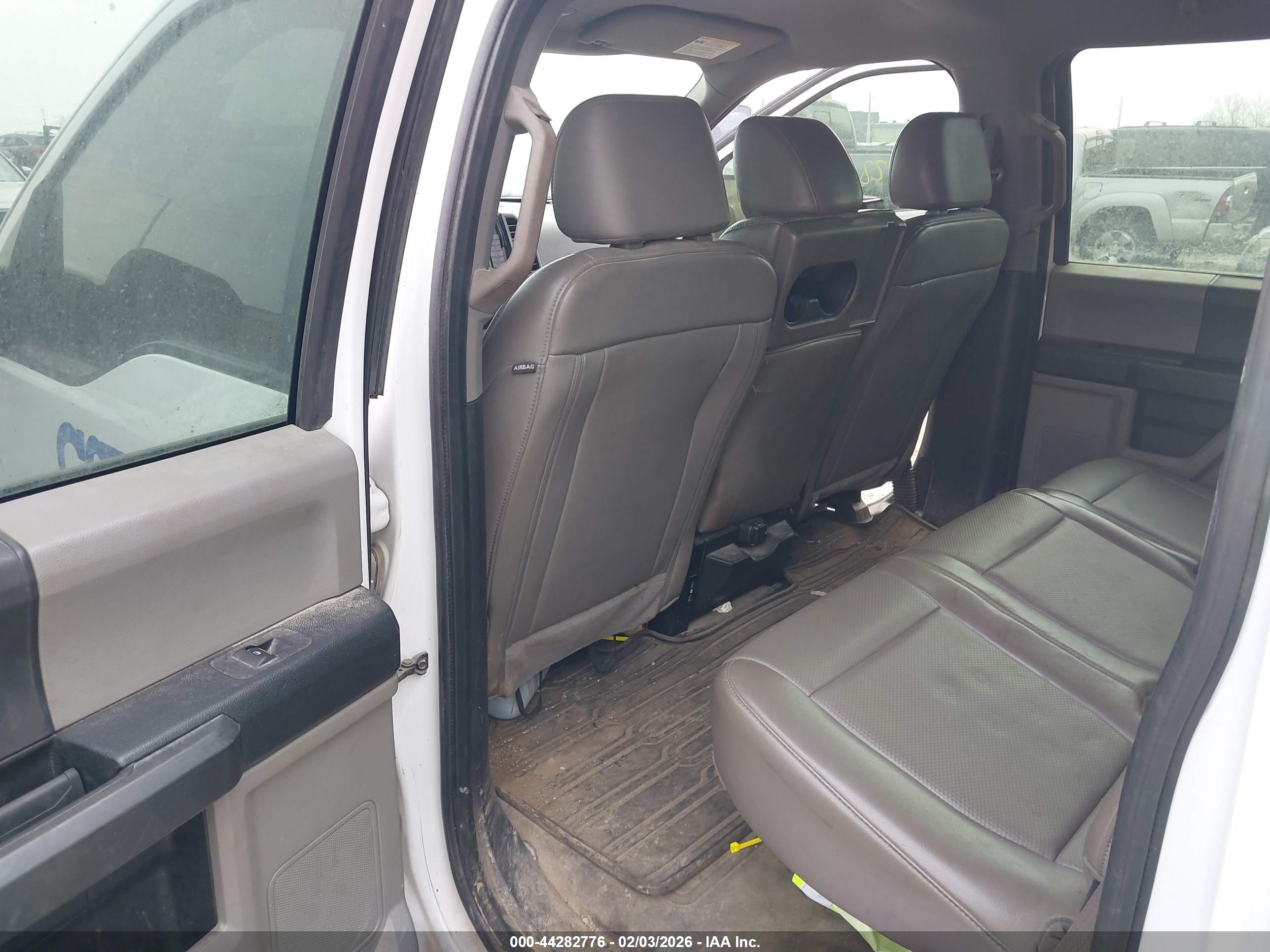 FORD F-150 image 8