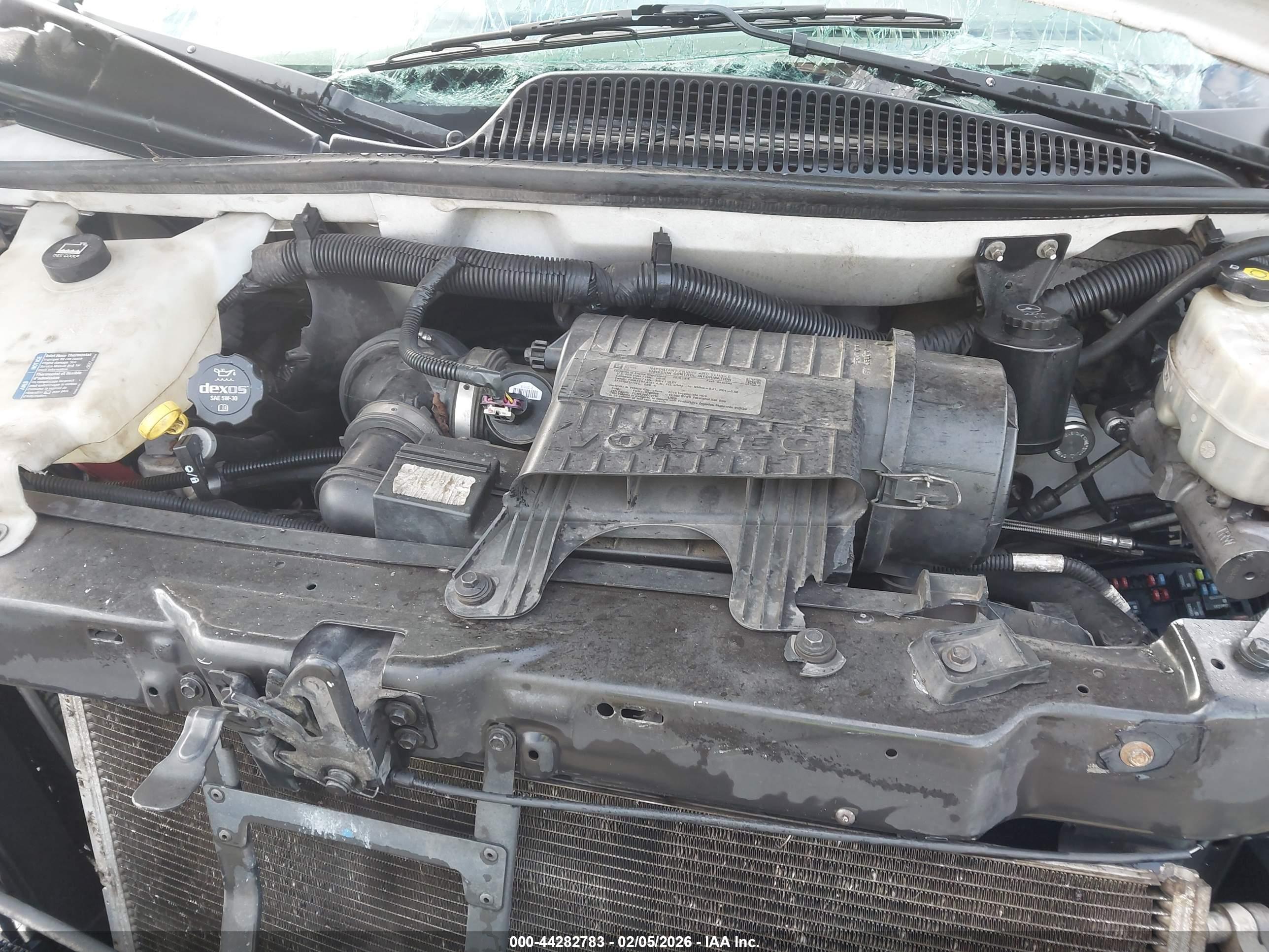 GMC SAVANA image 10