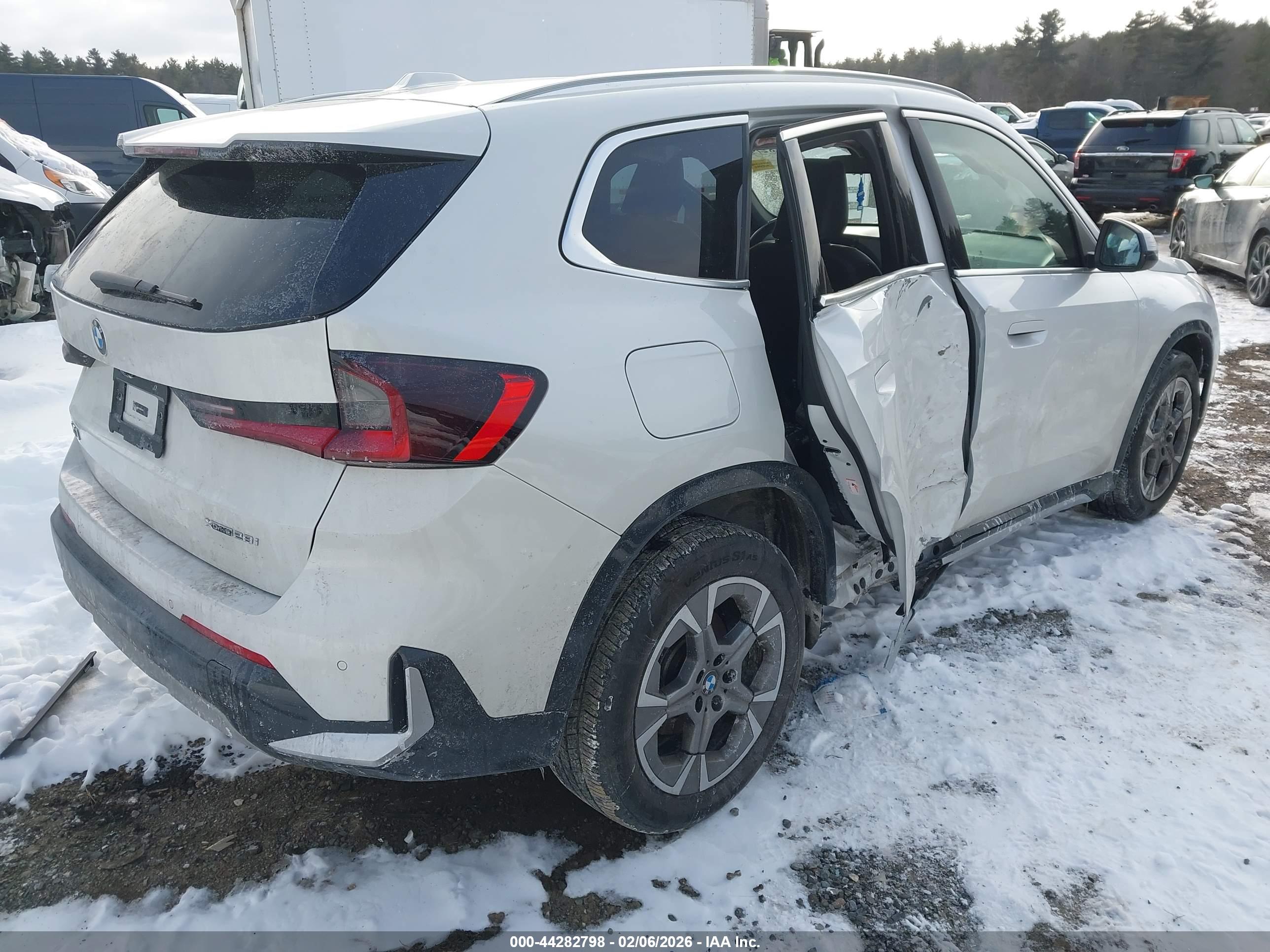 BMW X1 image 4