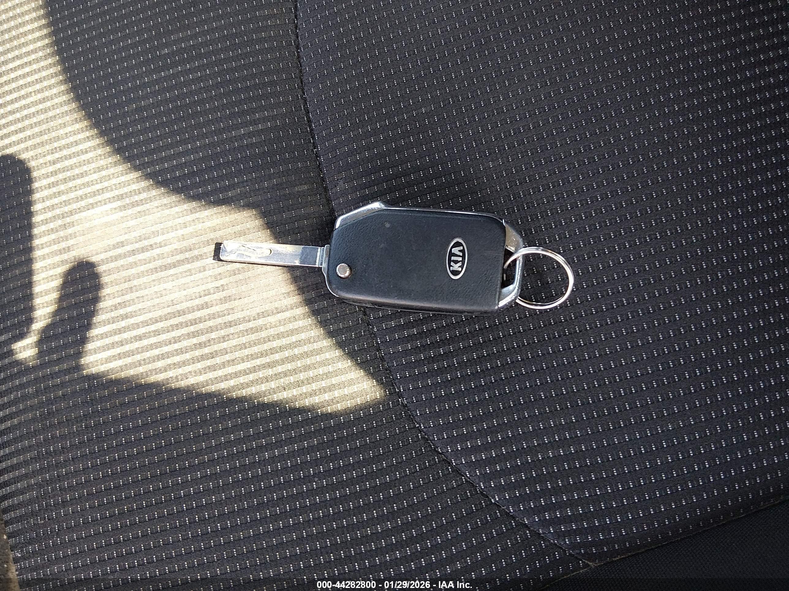 KIA FORTE image 11