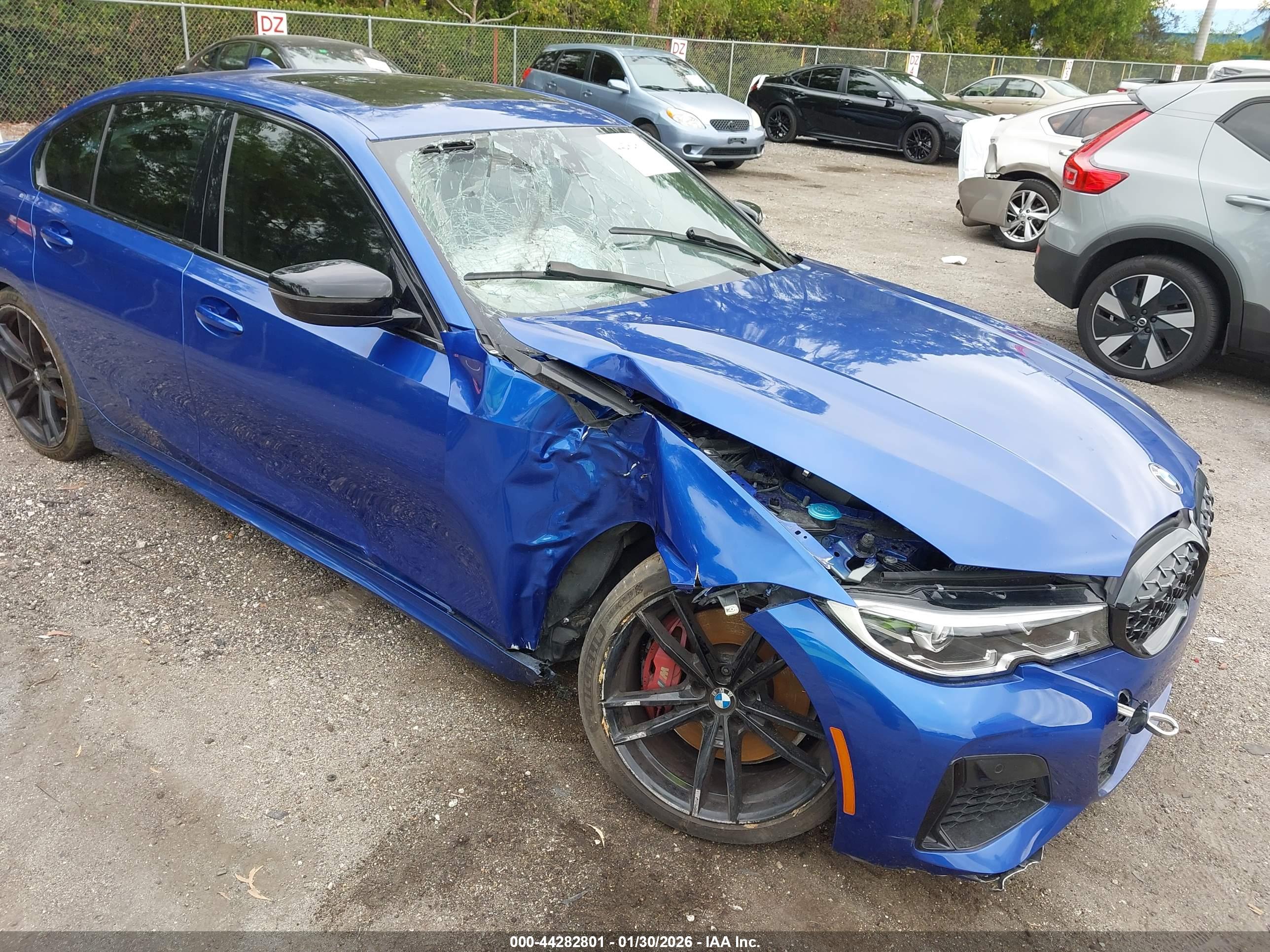 BMW 3 image 6