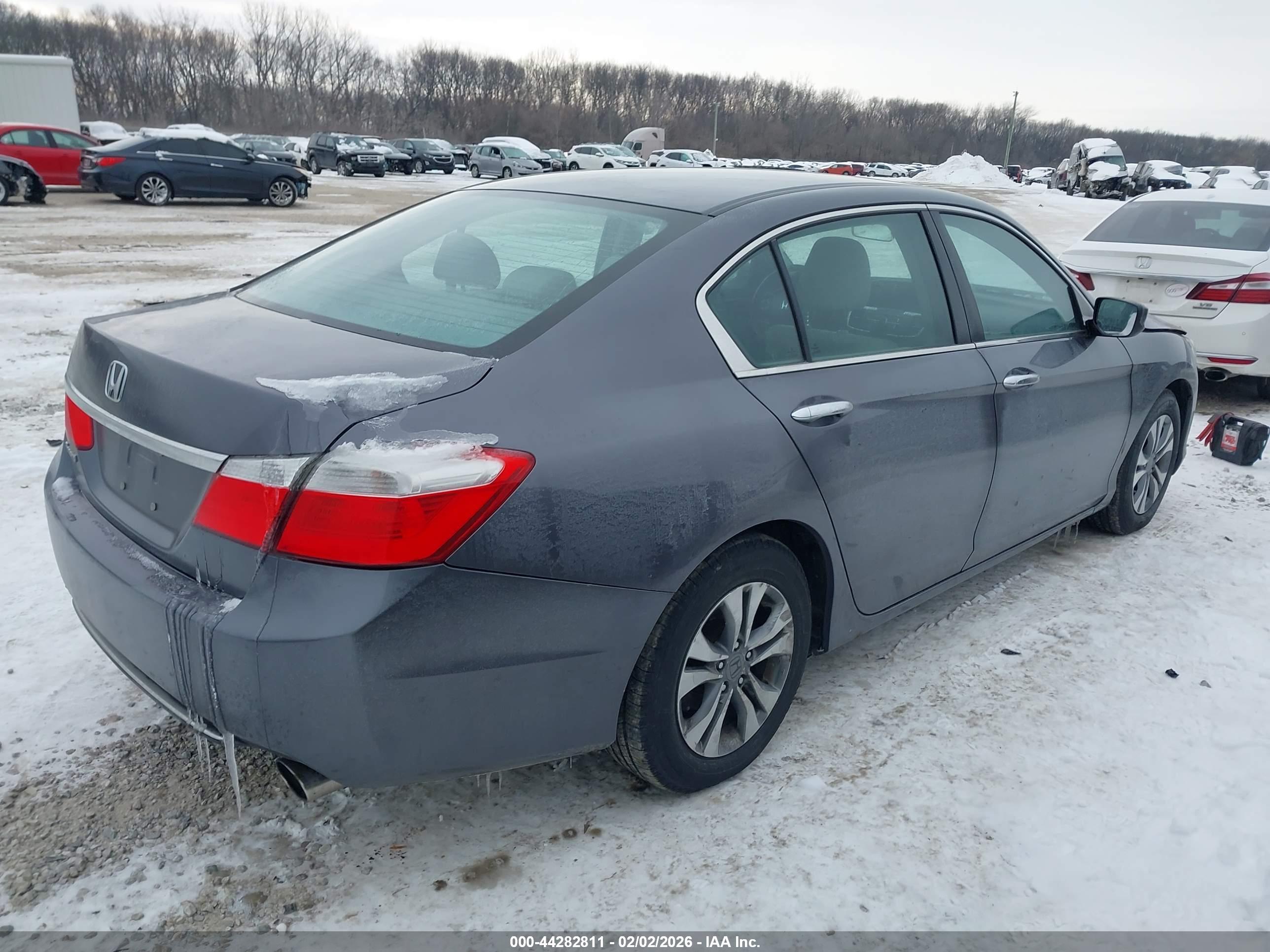 HONDA ACCORD image 4