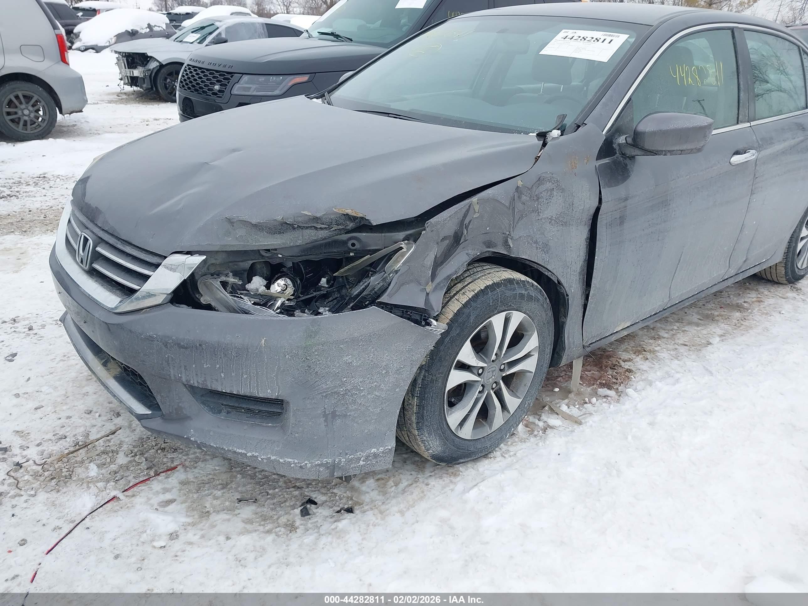 HONDA ACCORD image 6