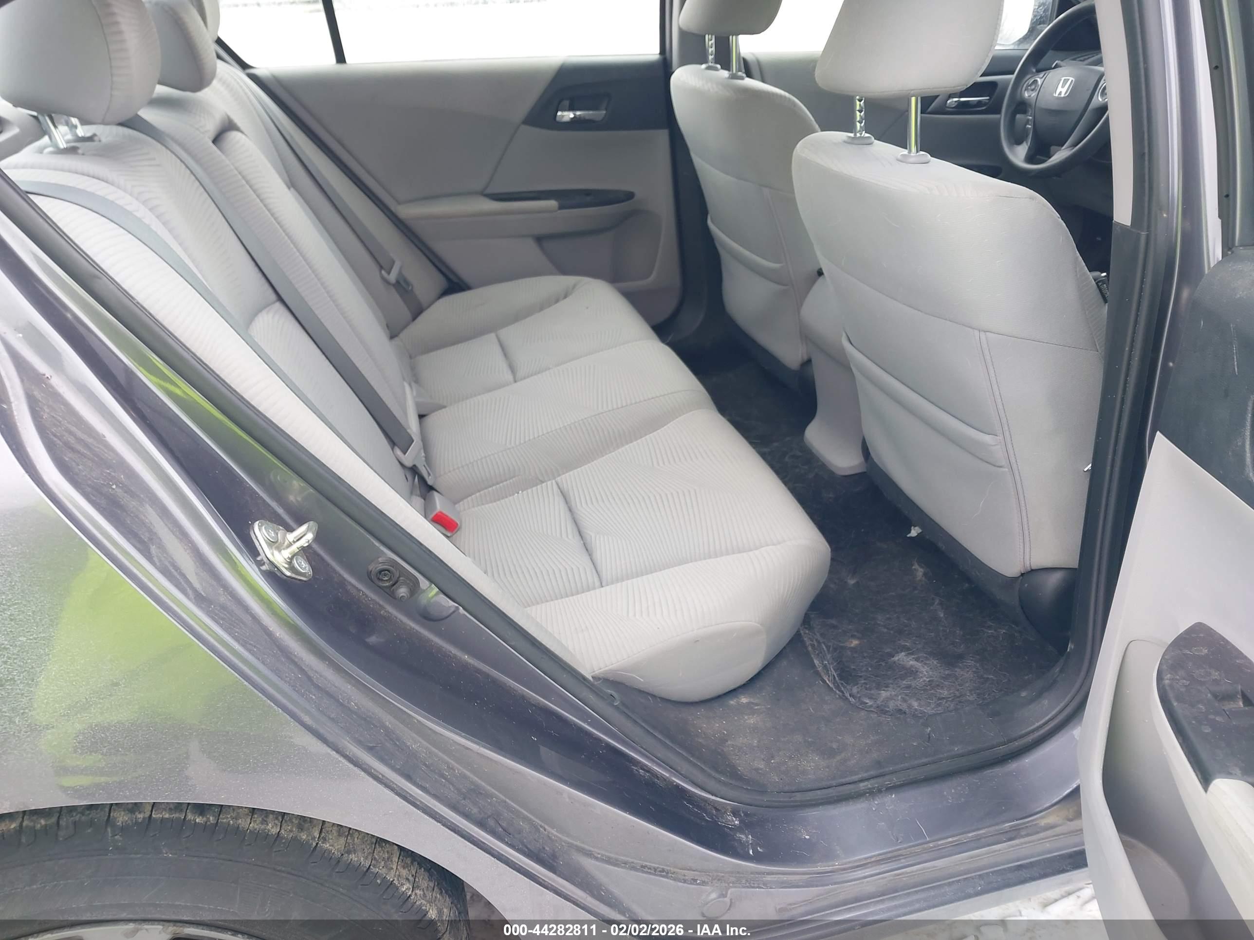 HONDA ACCORD image 8