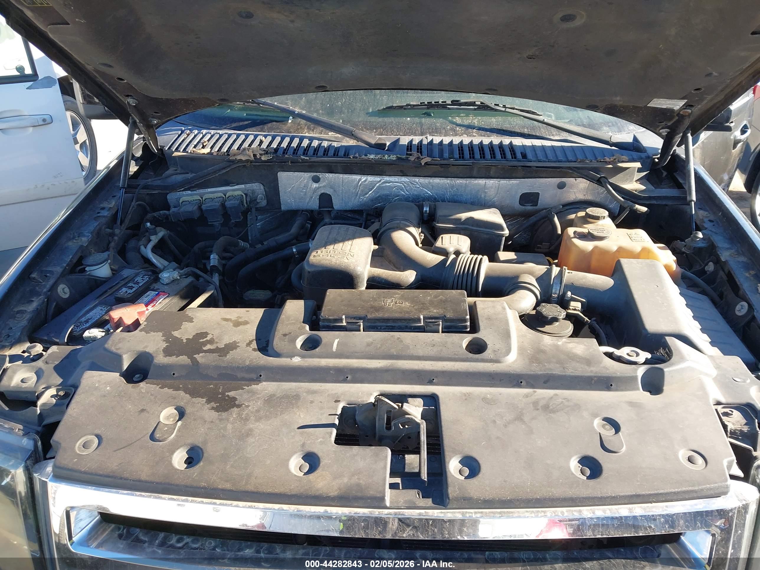 FORD EXPEDITION image 10