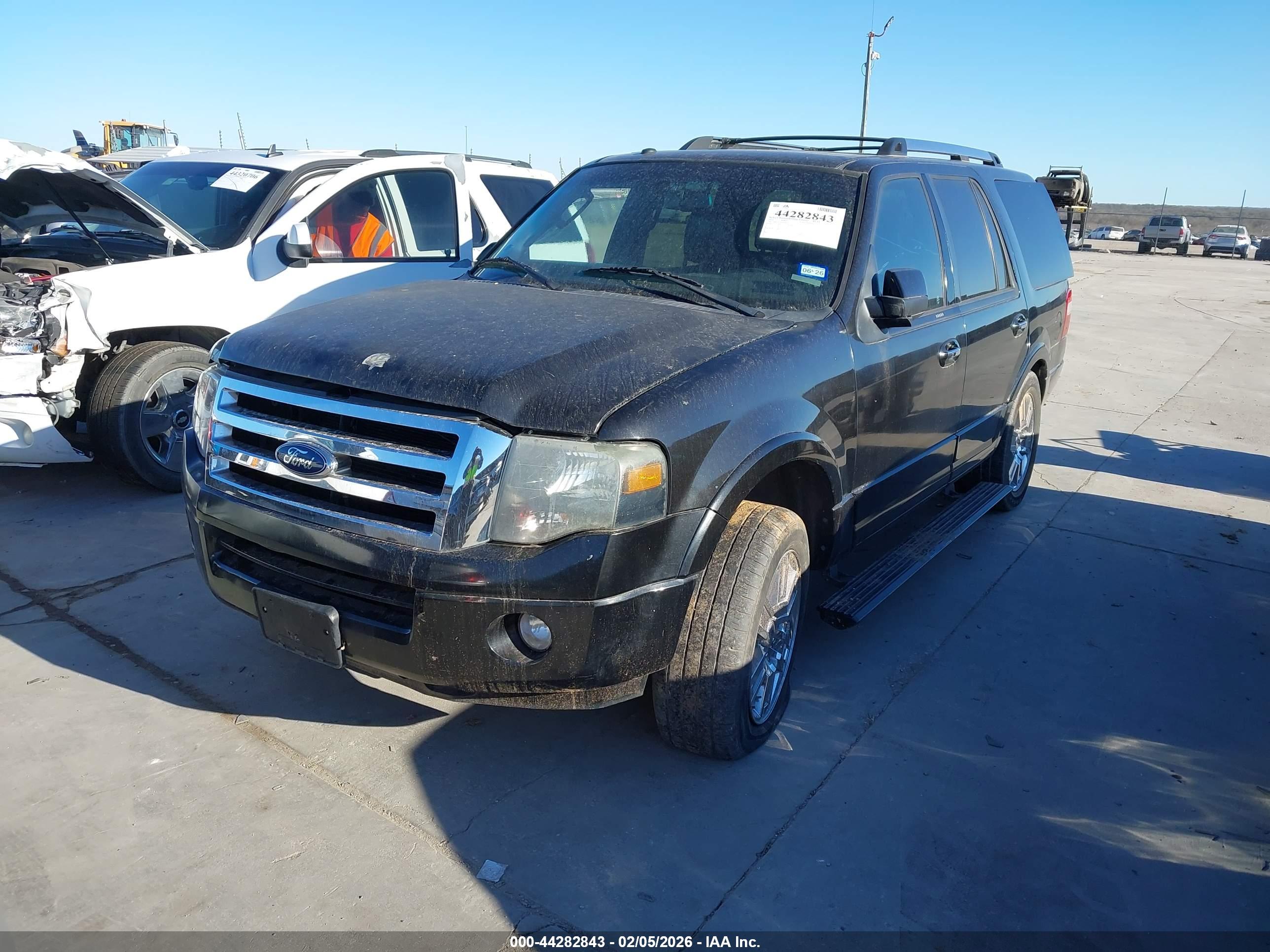 FORD EXPEDITION image 2