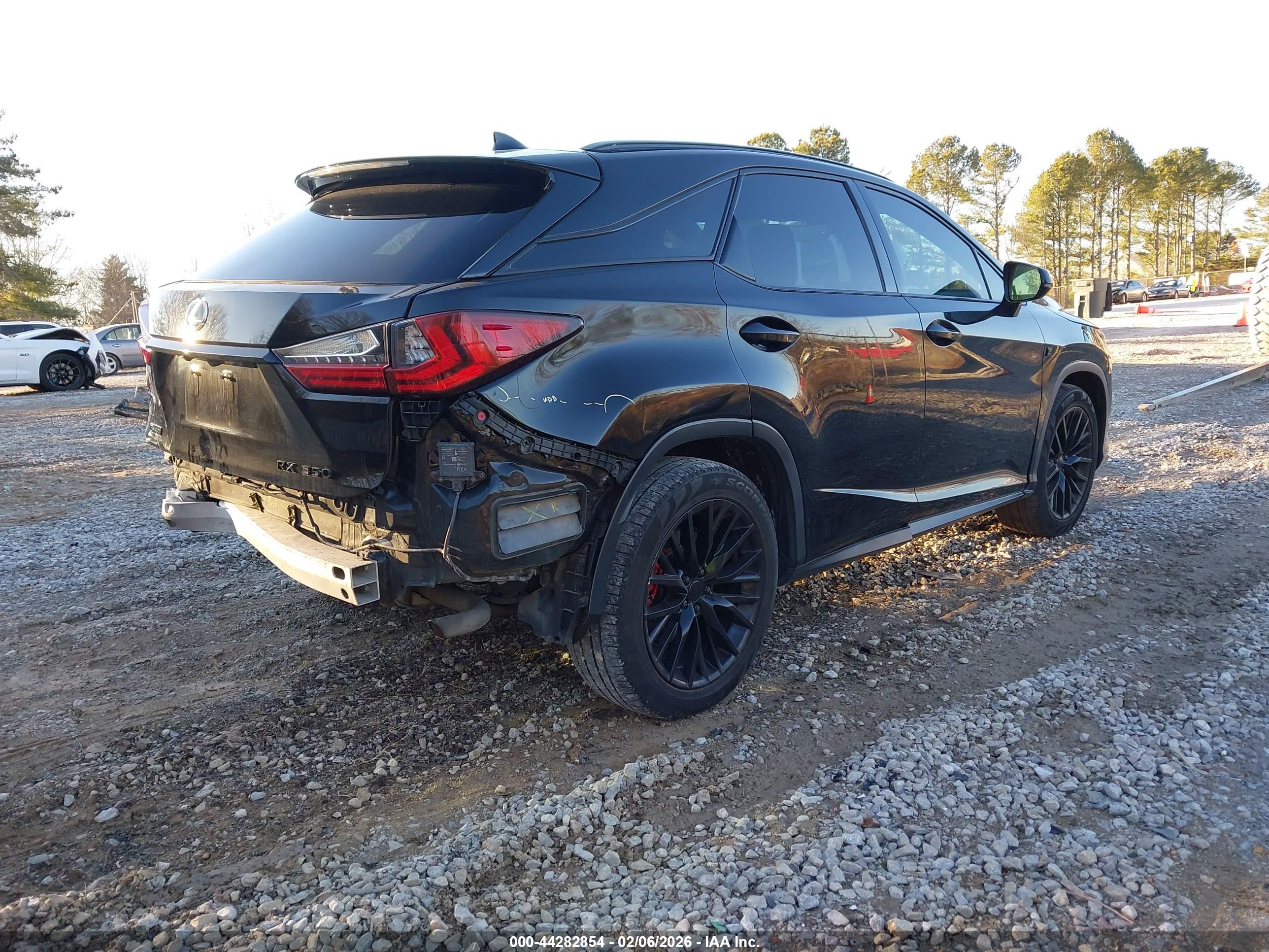 LEXUS RX image 4