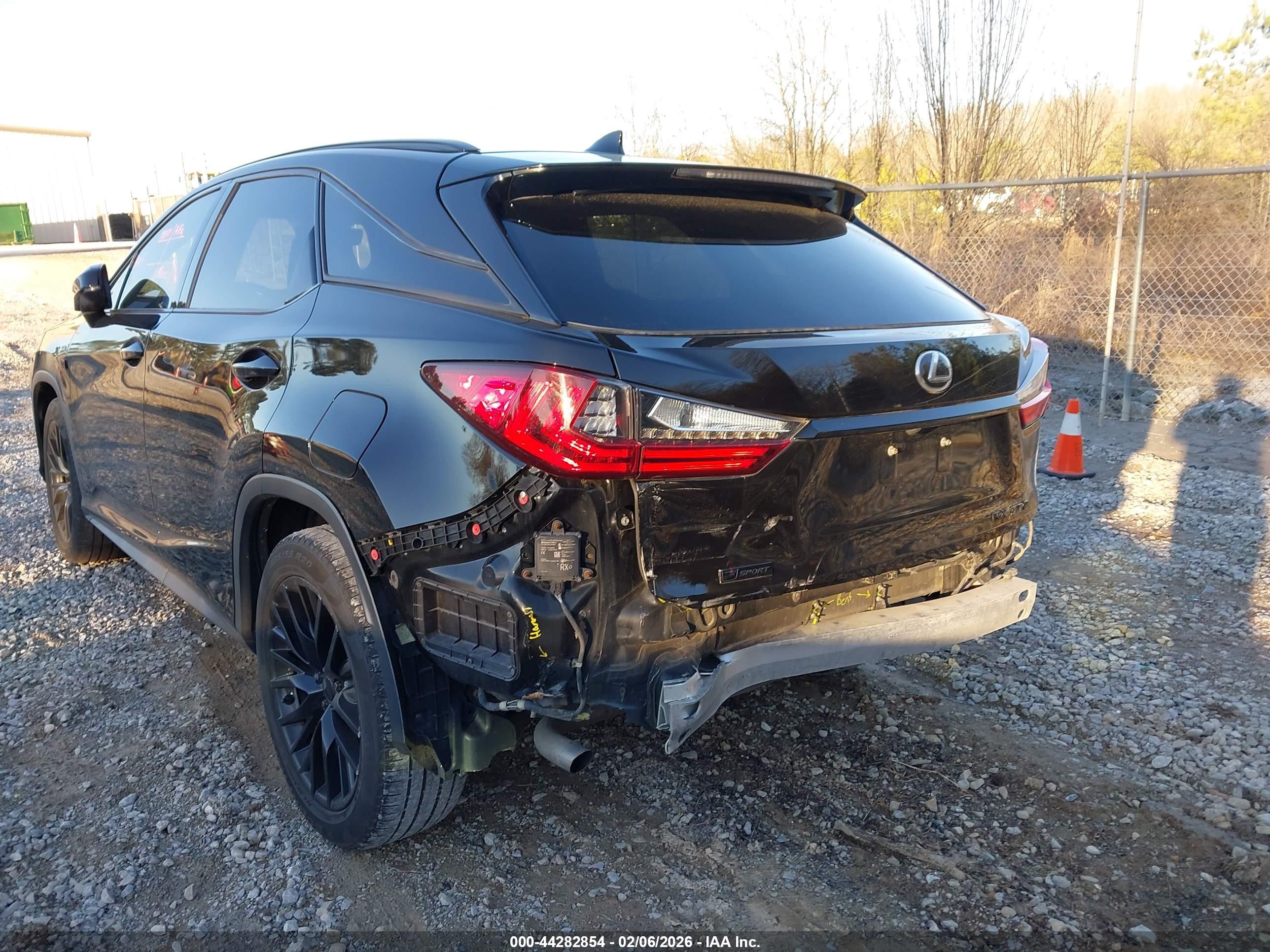 LEXUS RX image 6