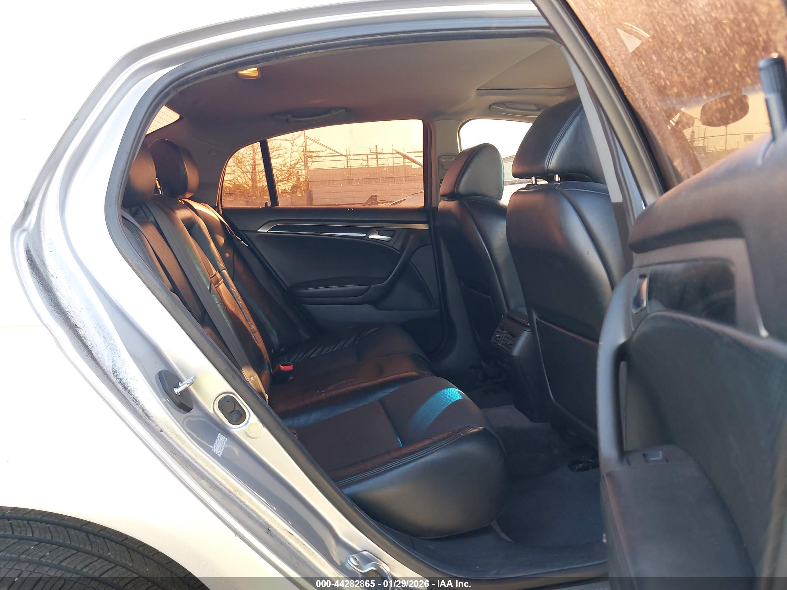 ACURA TL image 8