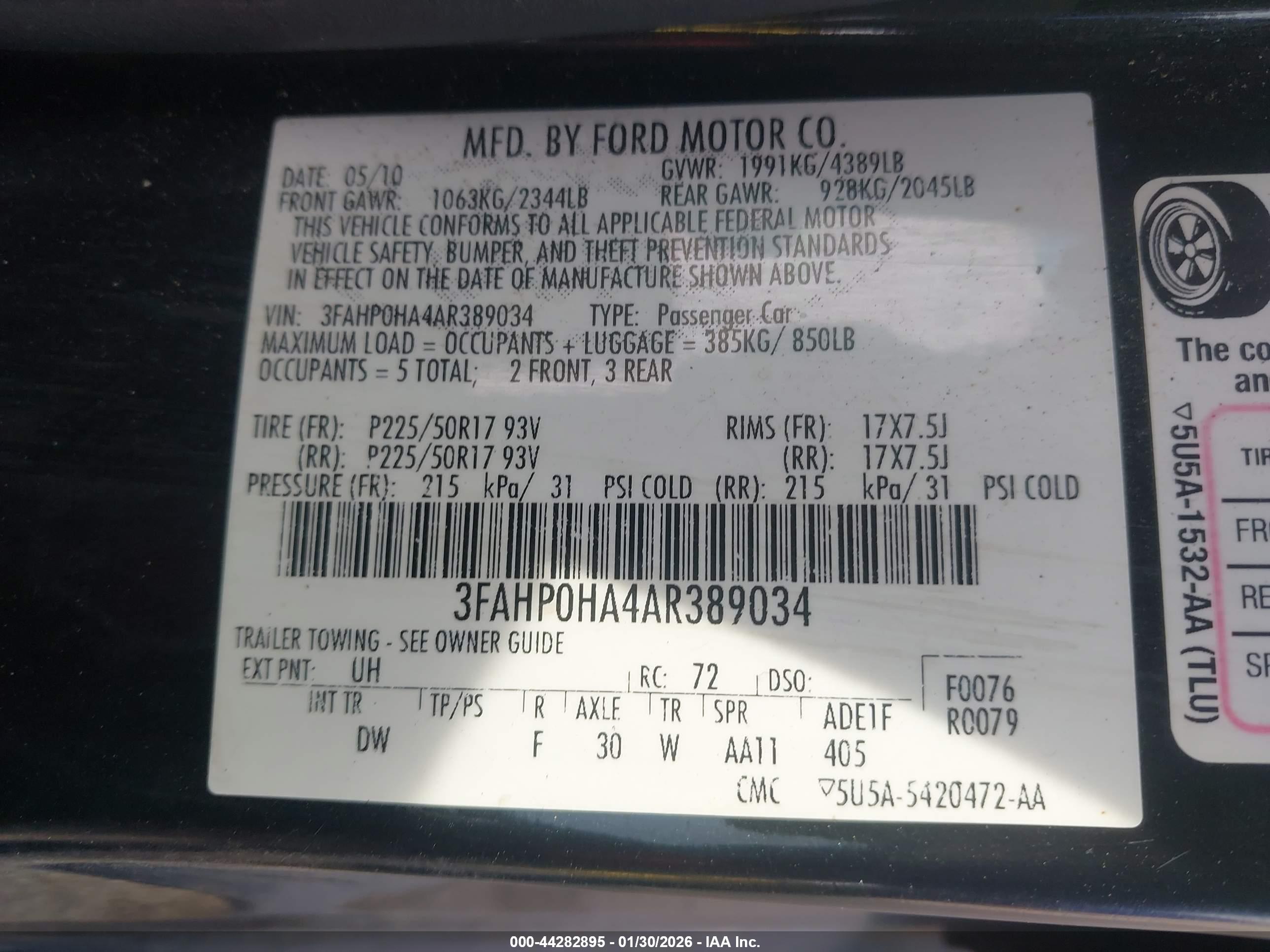 FORD FUSION image 9