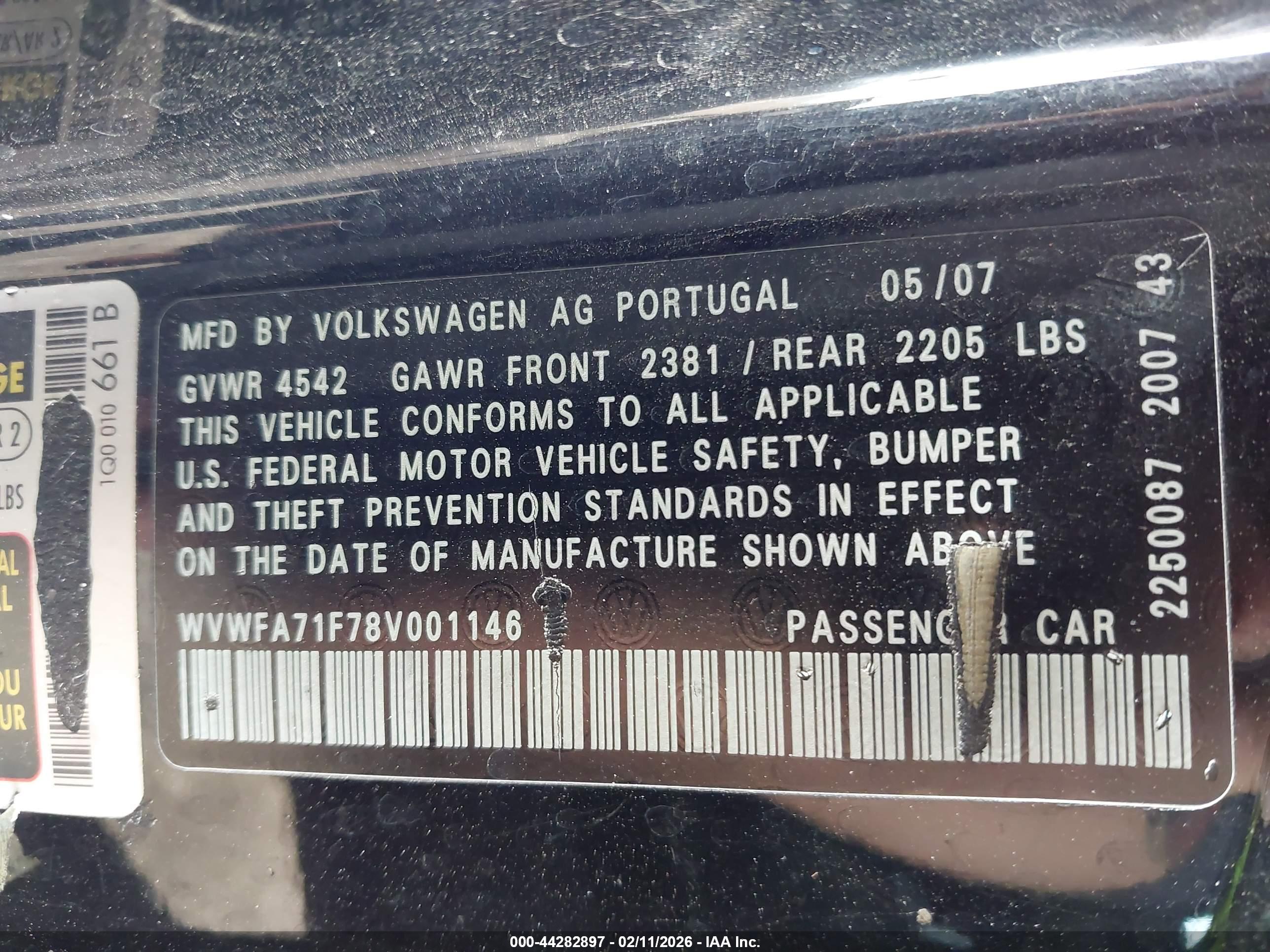 VOLKSWAGEN EOS image 9