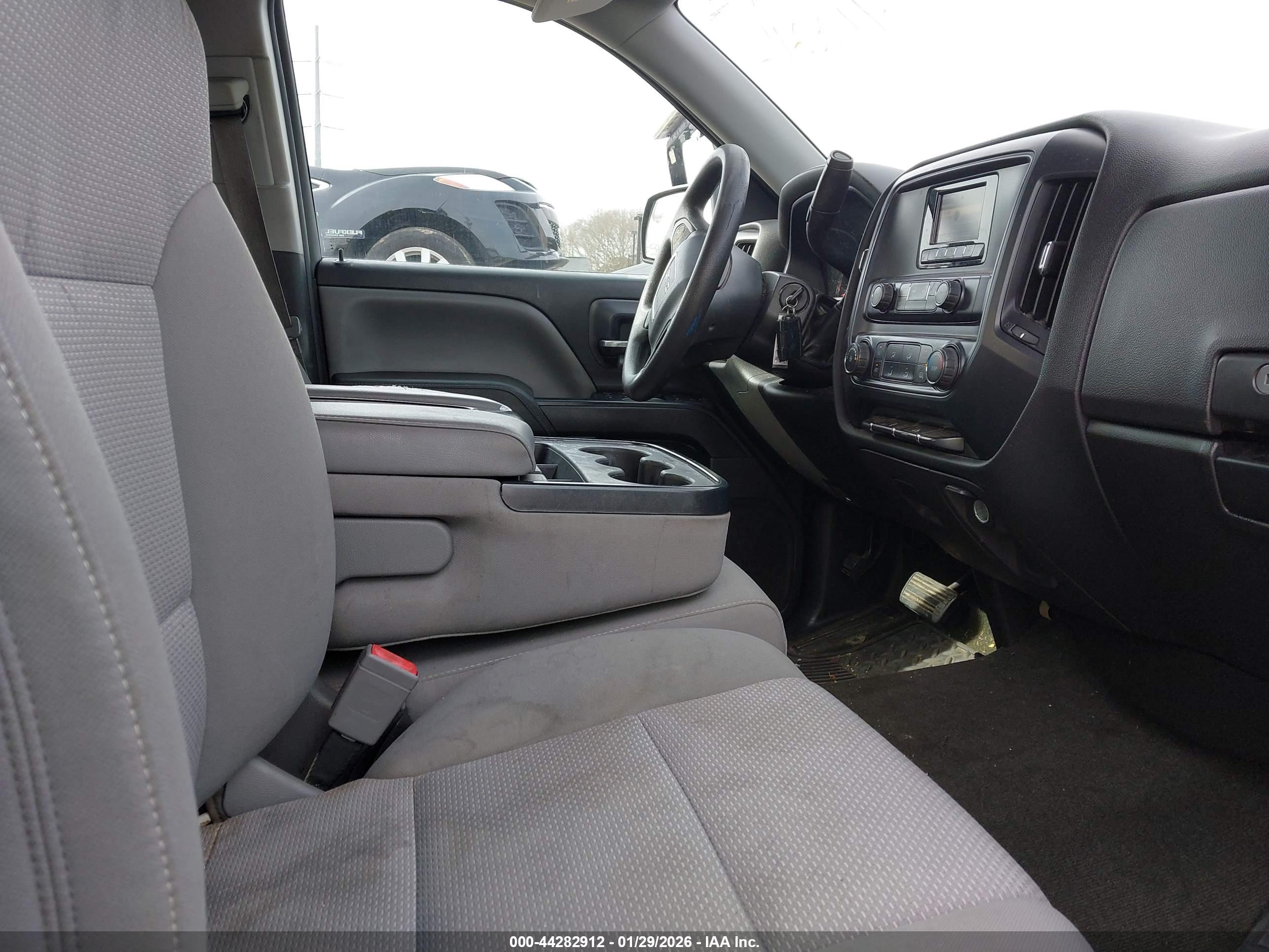 GMC SIERRA image 5