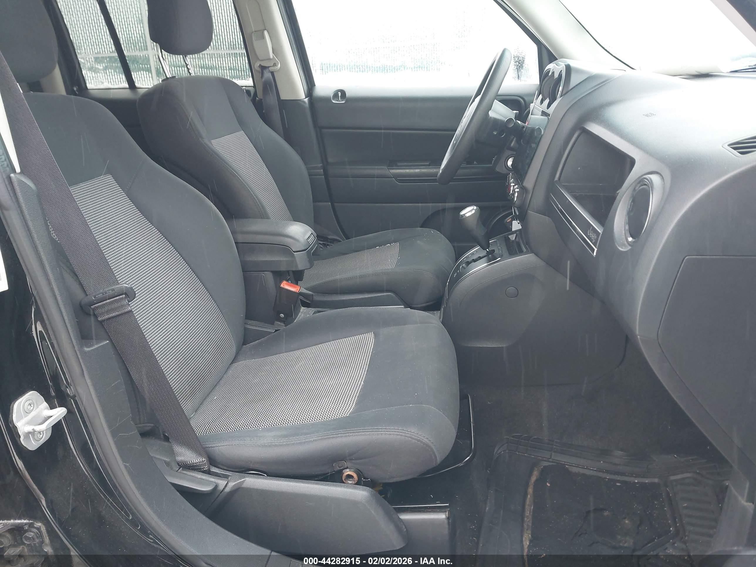 JEEP PATRIOT image 5