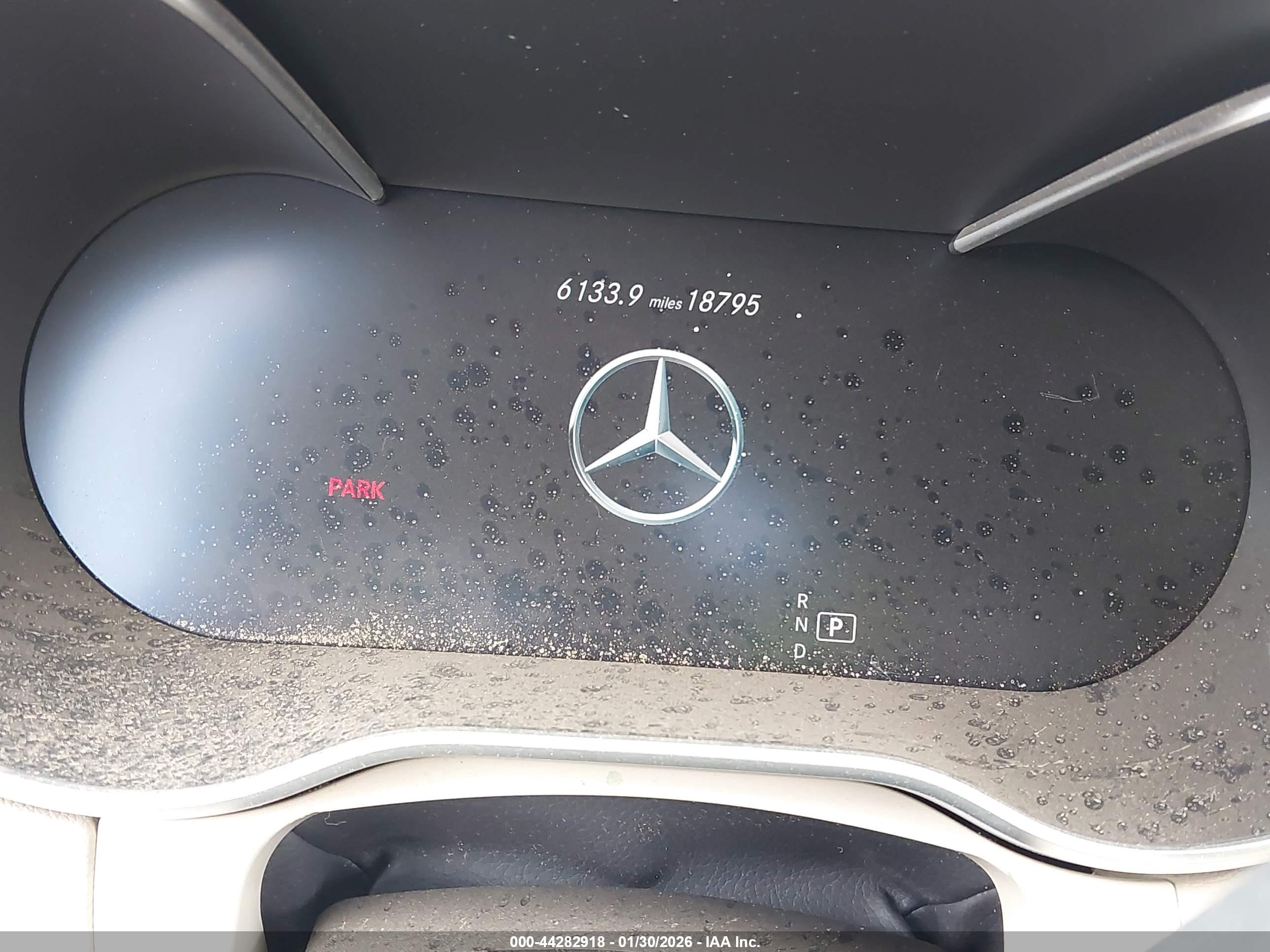 MERCEDES-BENZ C image 7