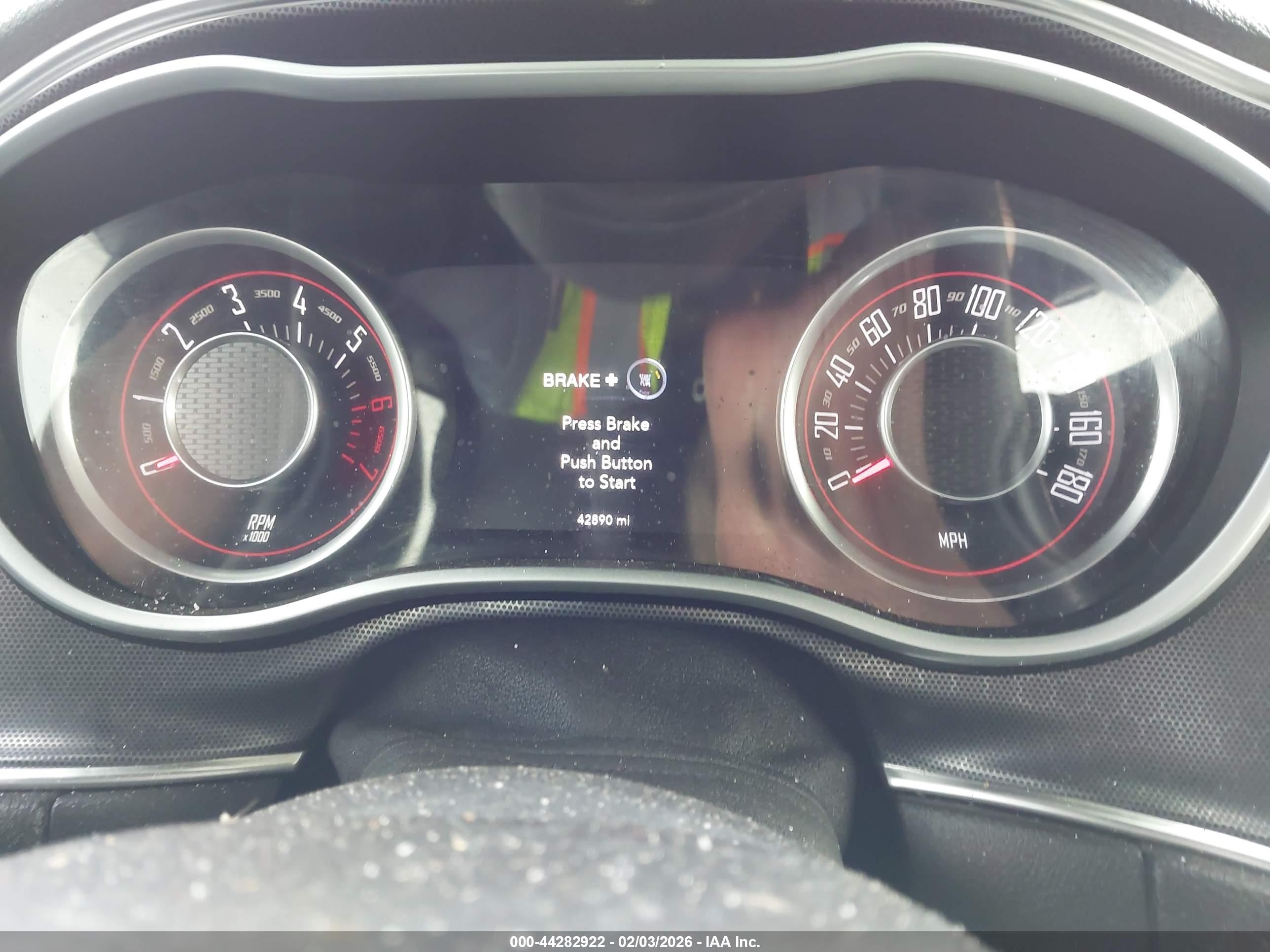 DODGE CHALLENGER image 7