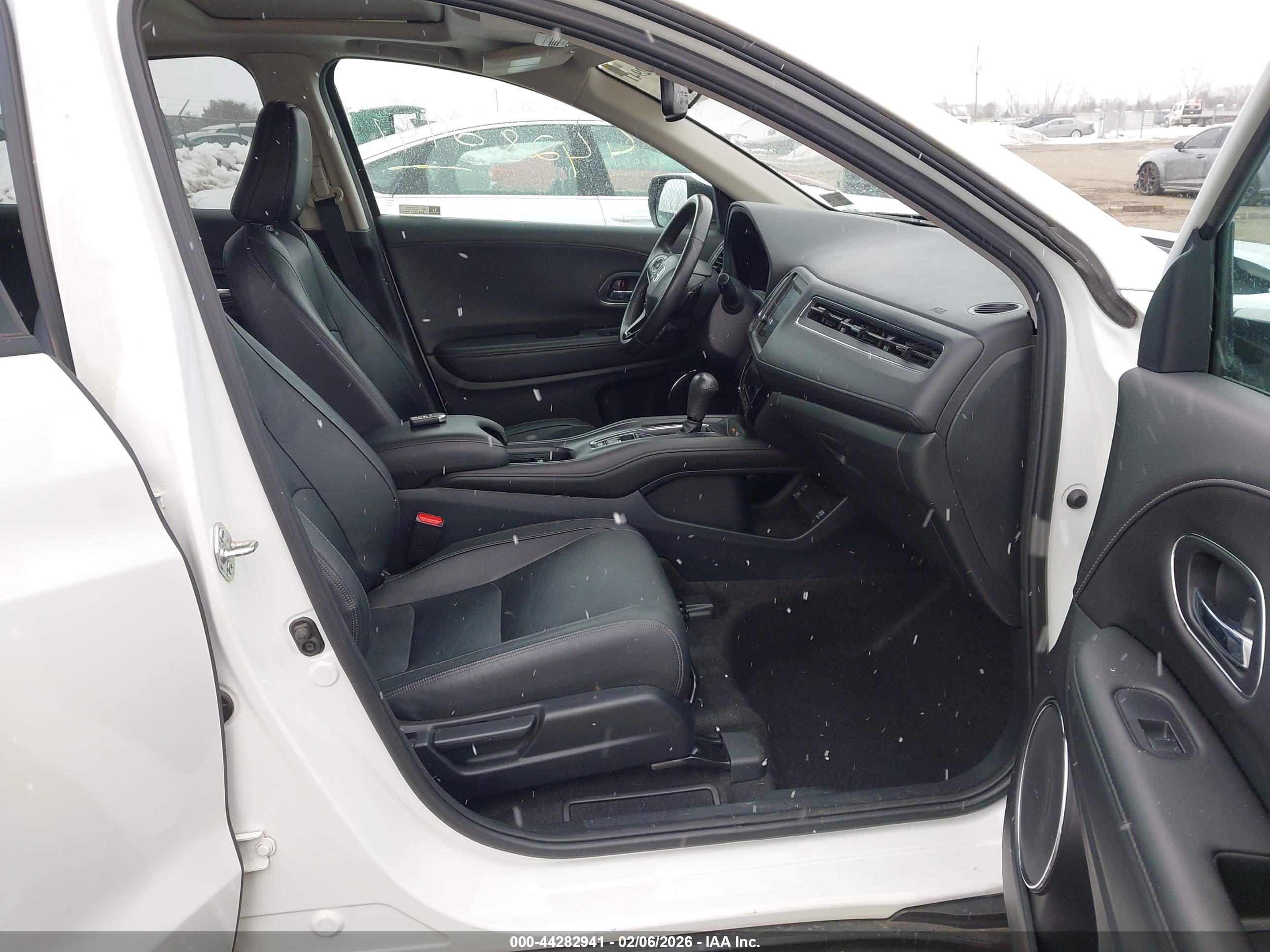 HONDA HR-V image 5