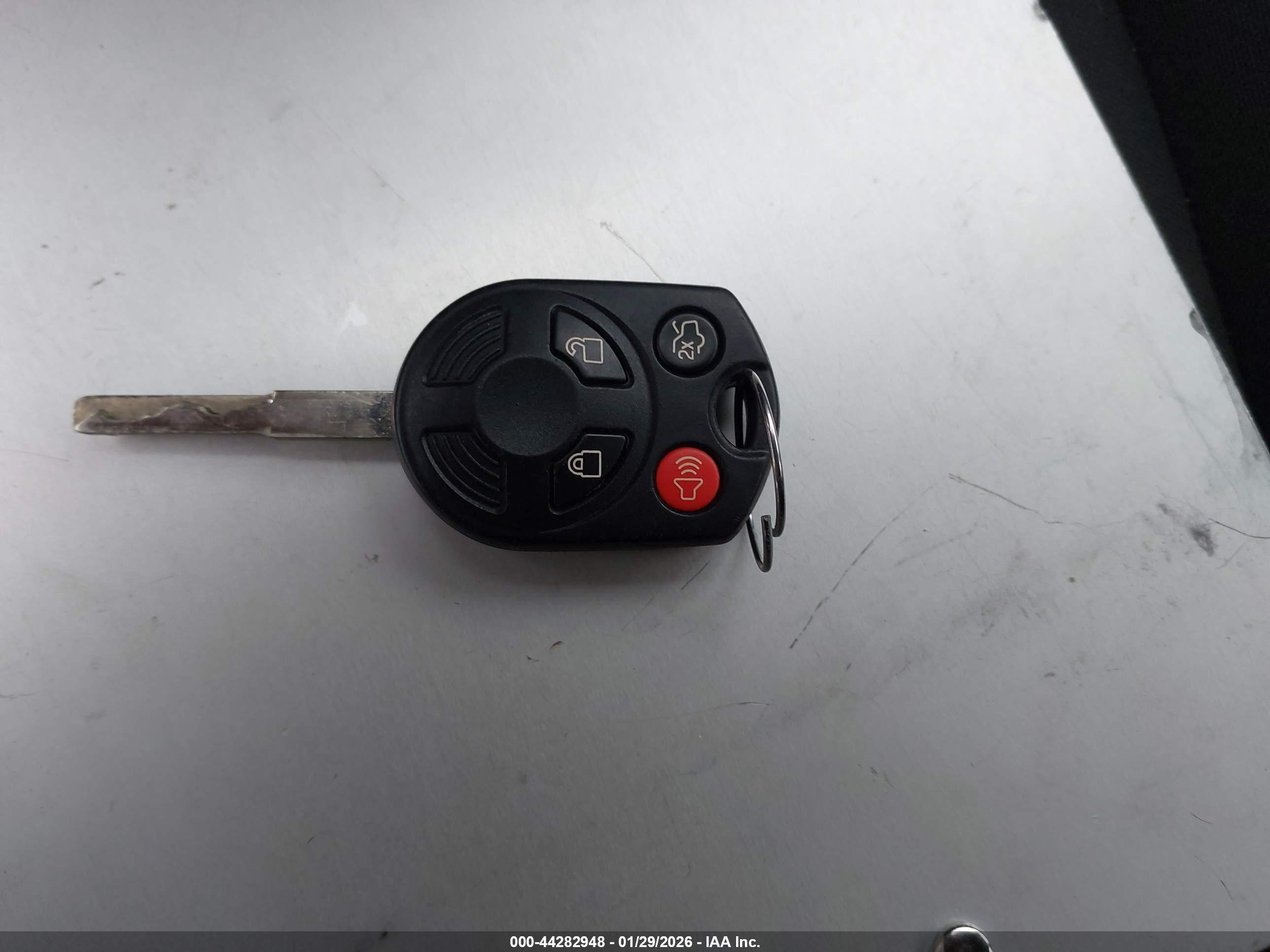 FORD FOCUS image 11