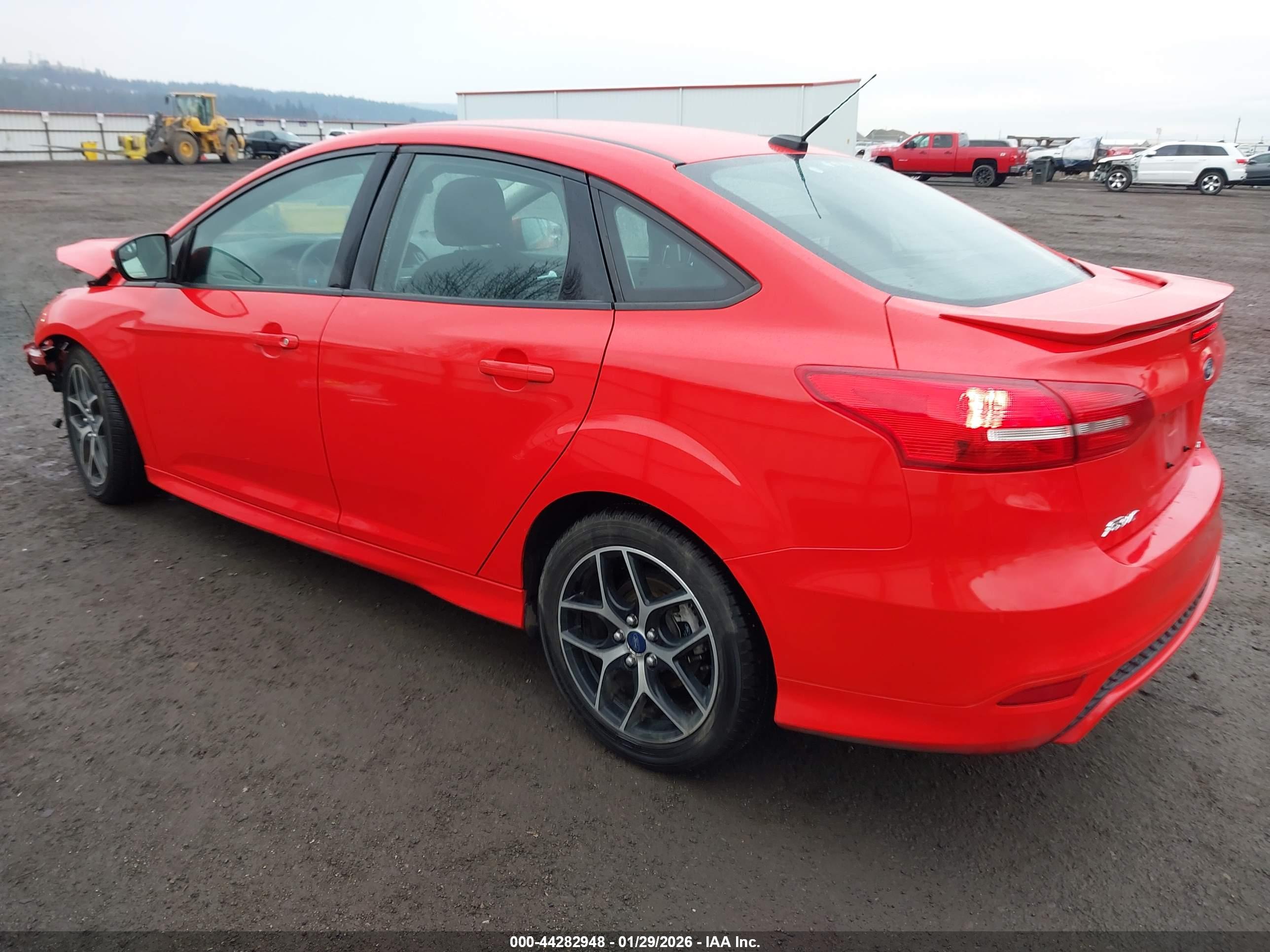 FORD FOCUS image 3