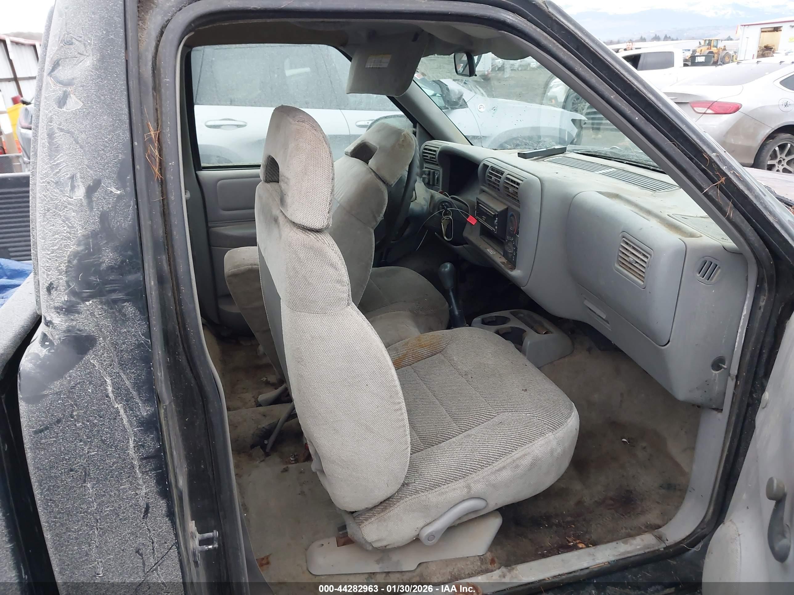 ISUZU HOMBRE image 5