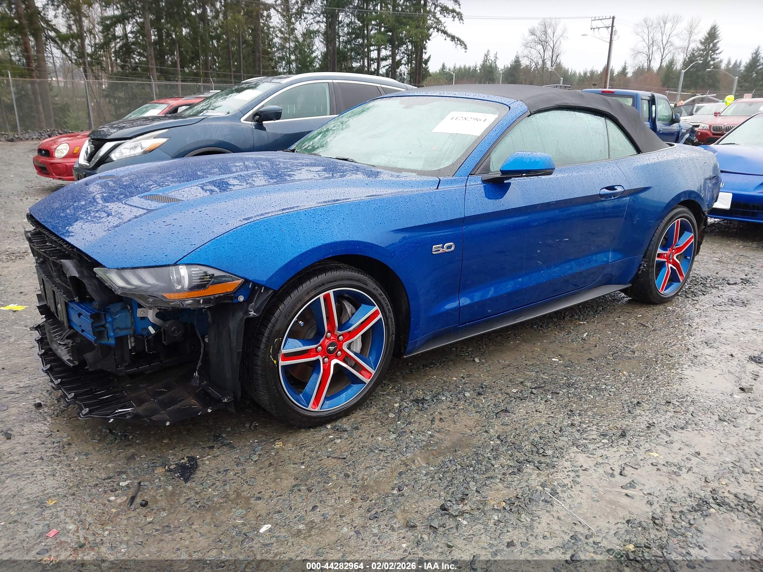 FORD MUSTANG image 2