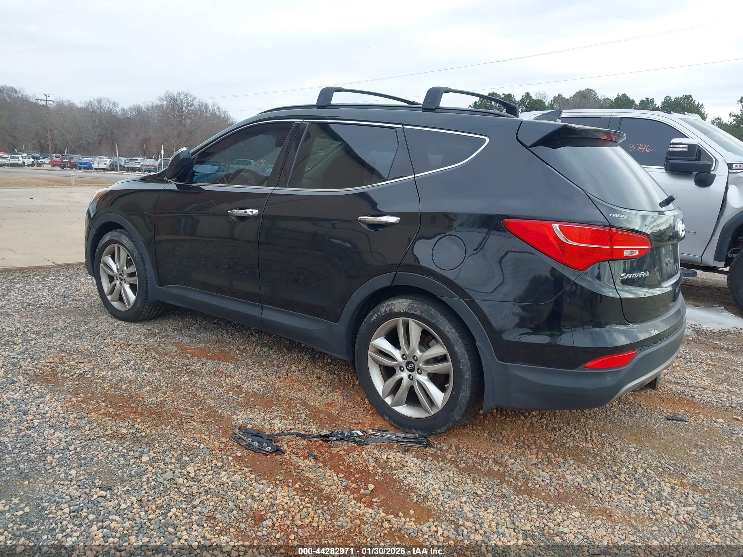 HYUNDAI SANTA image 3
