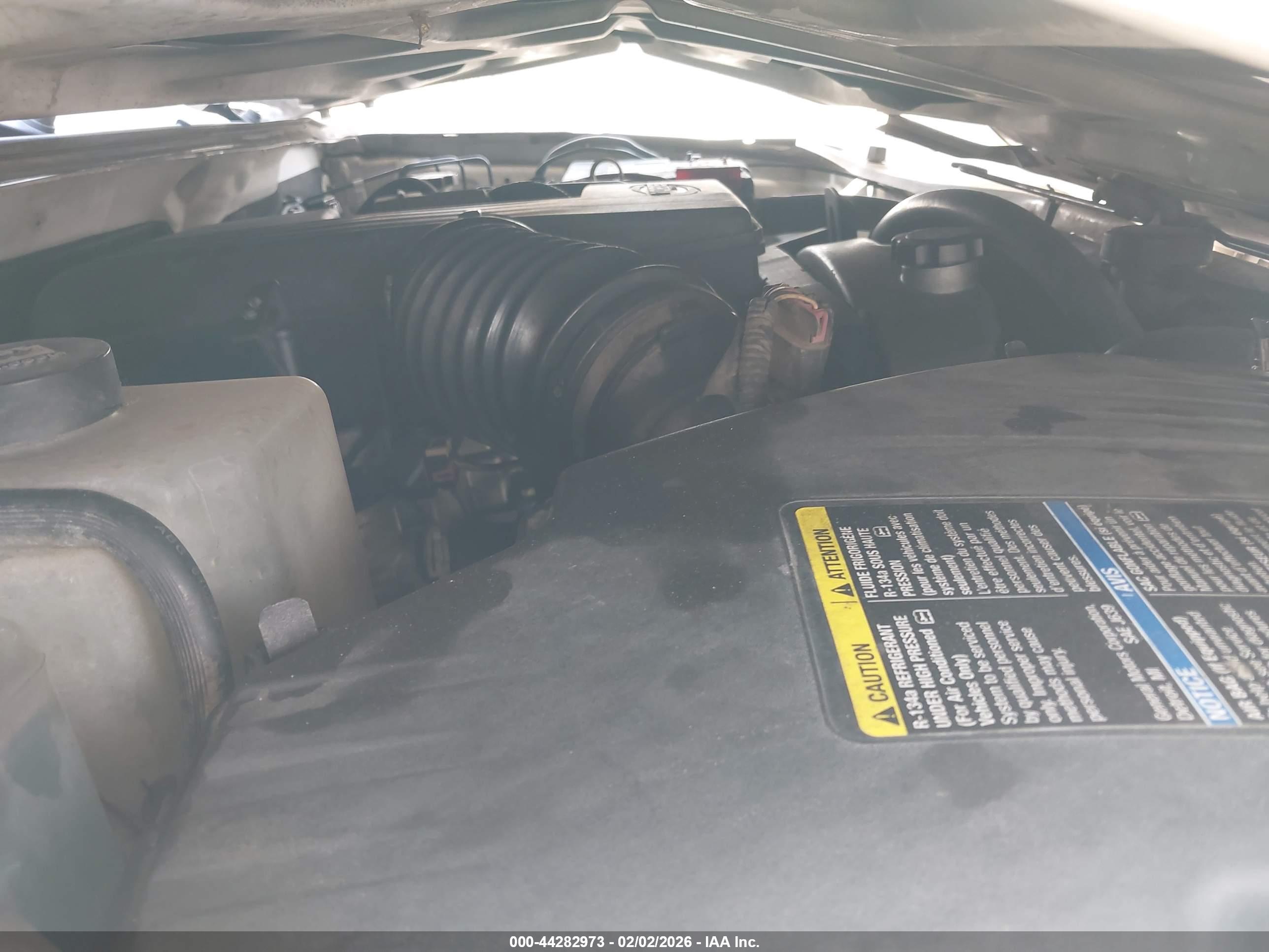 CHEVROLET COLORADO image 10