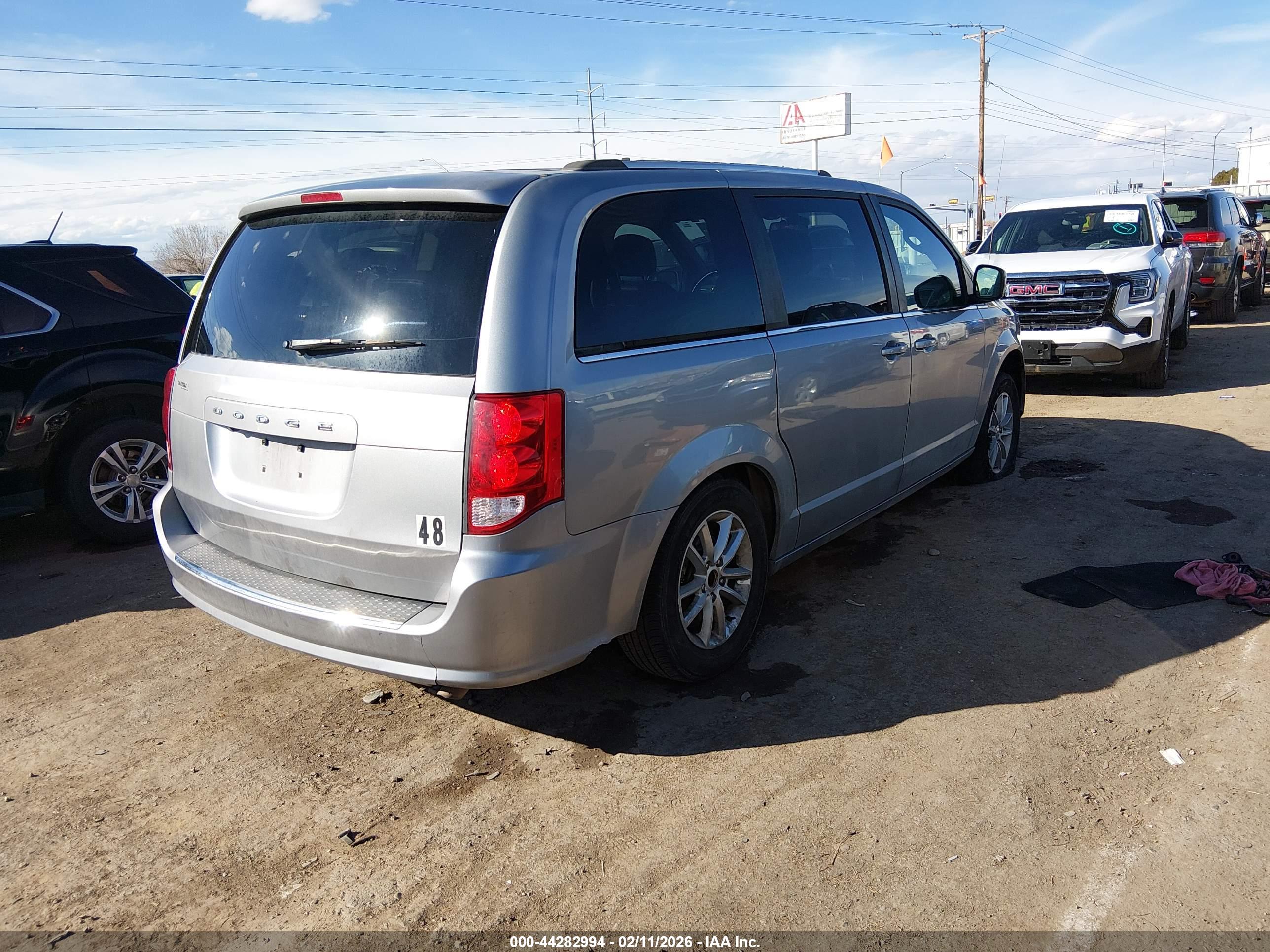 DODGE GRAND image 4