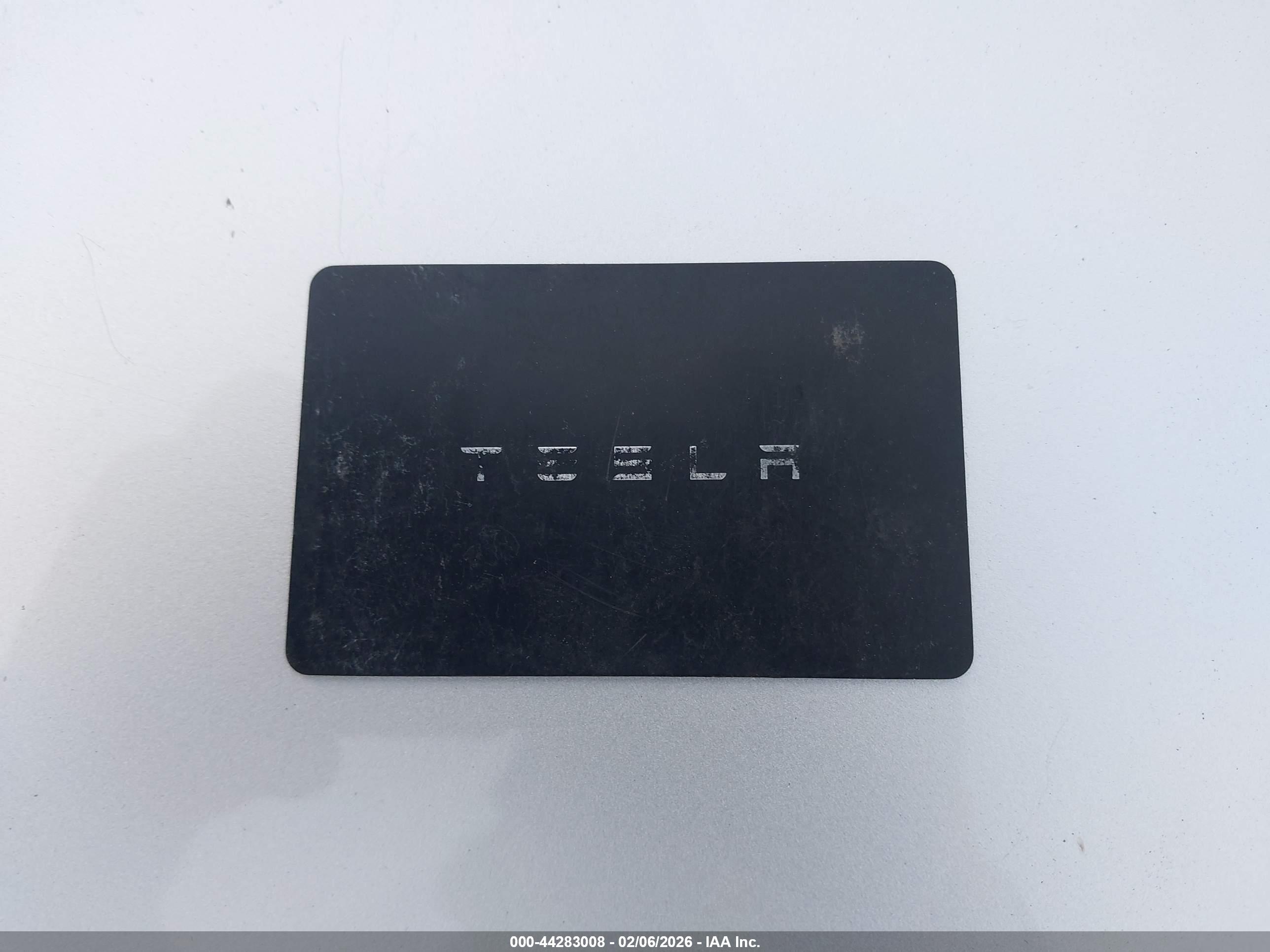 TESLA MODEL image 11