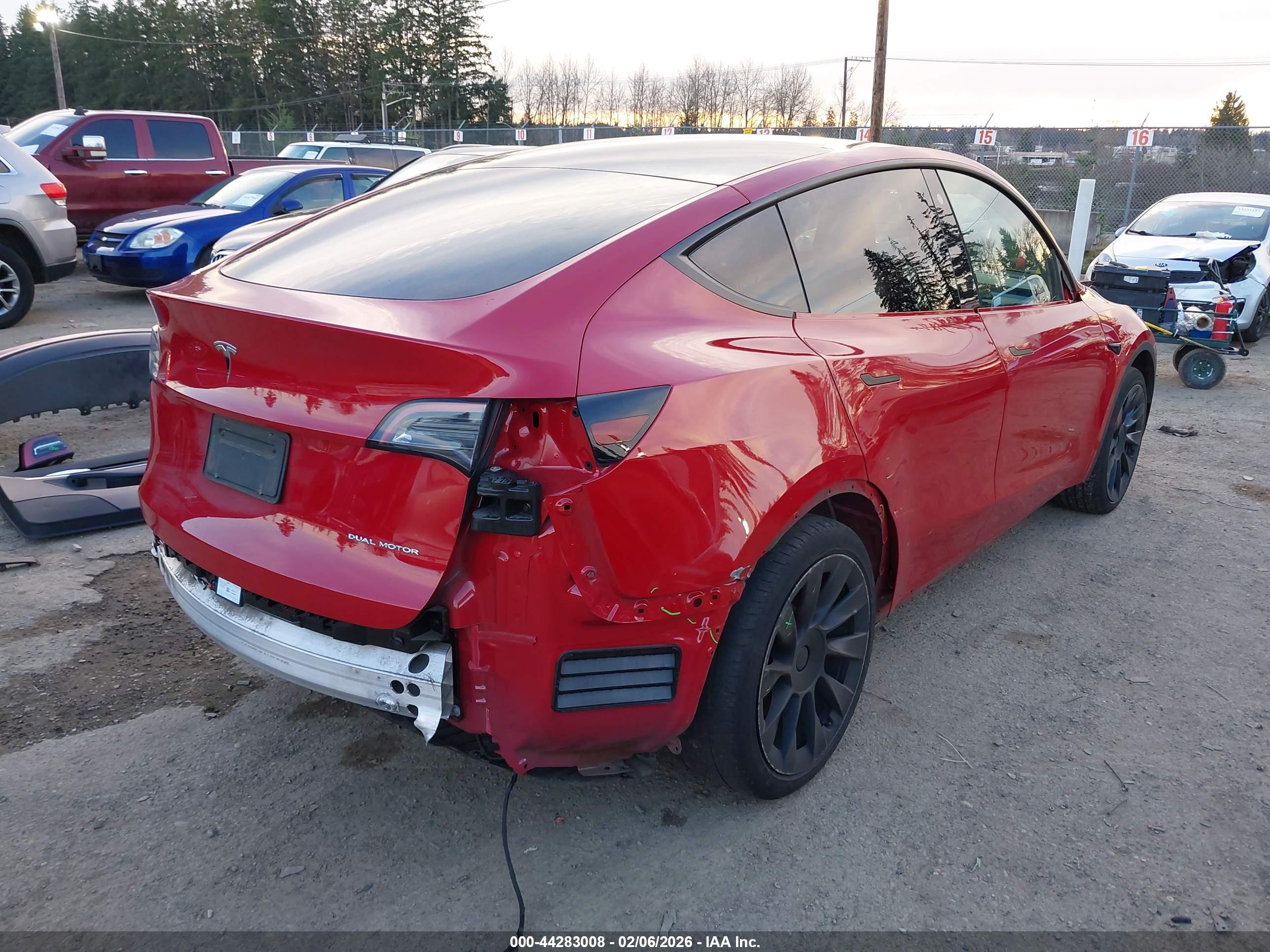 TESLA MODEL image 4